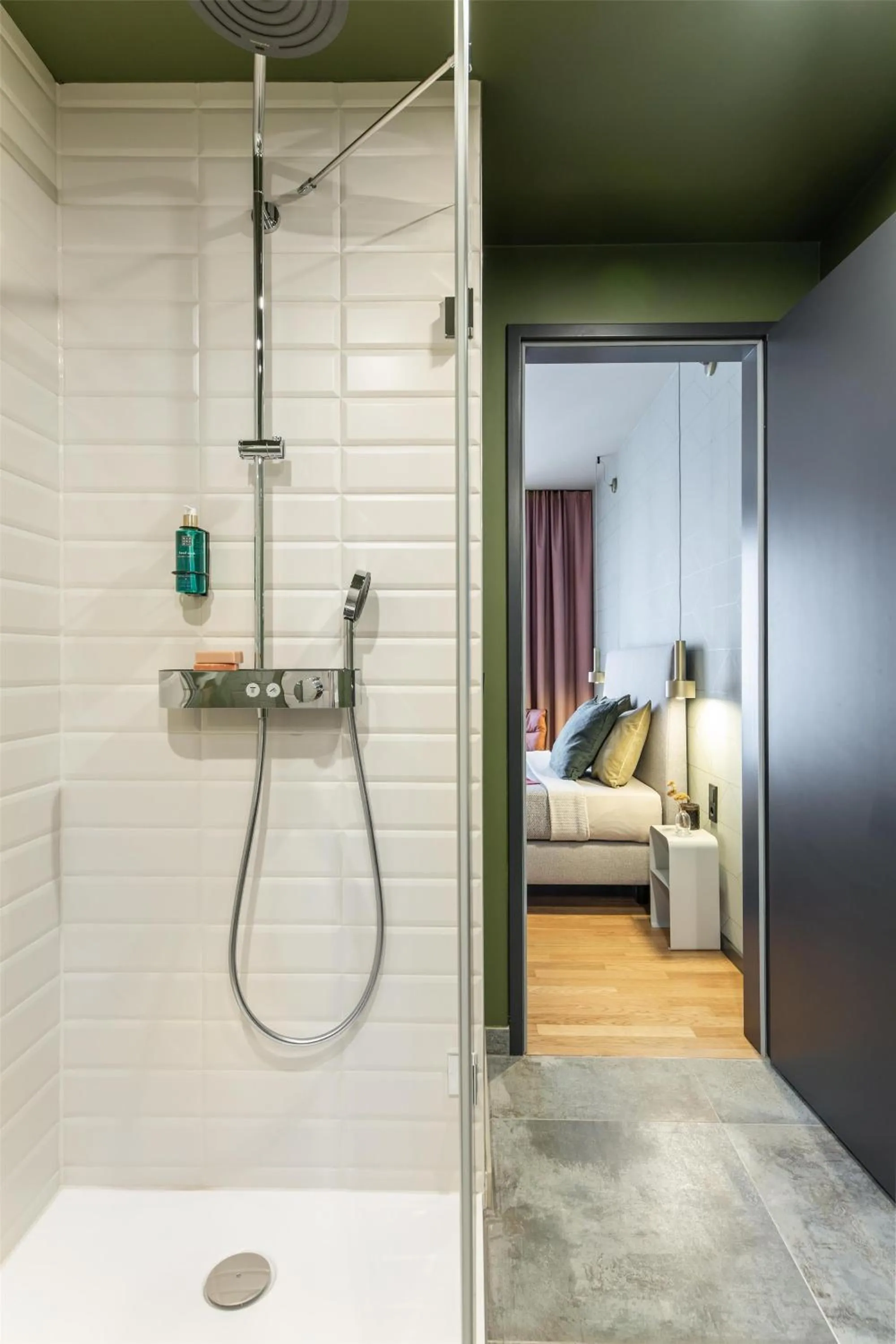 Bathroom in ipartment Berlin Airport HOME by Best Western