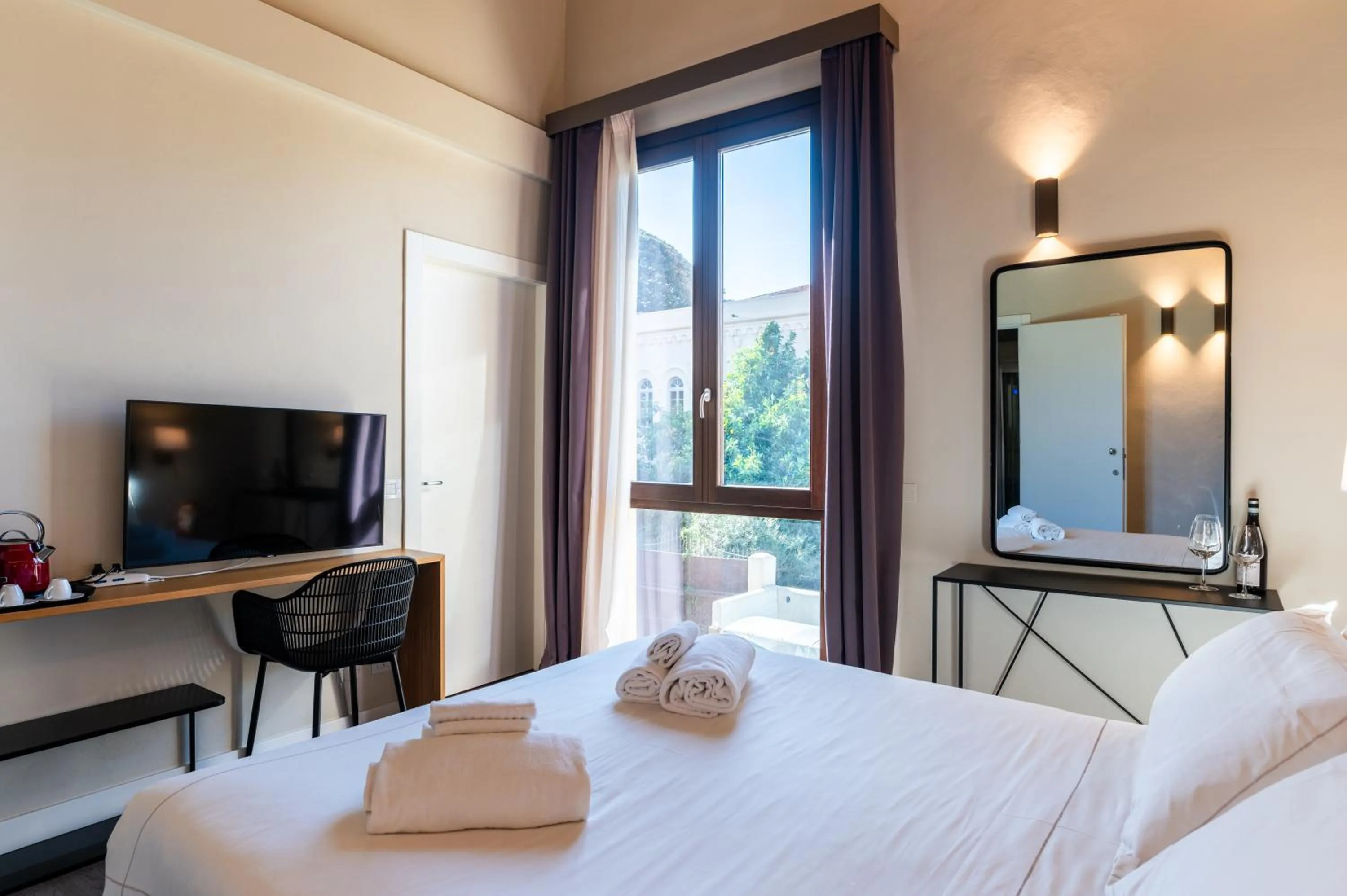 Bed in Bastione Spasimo Boutique Hotel