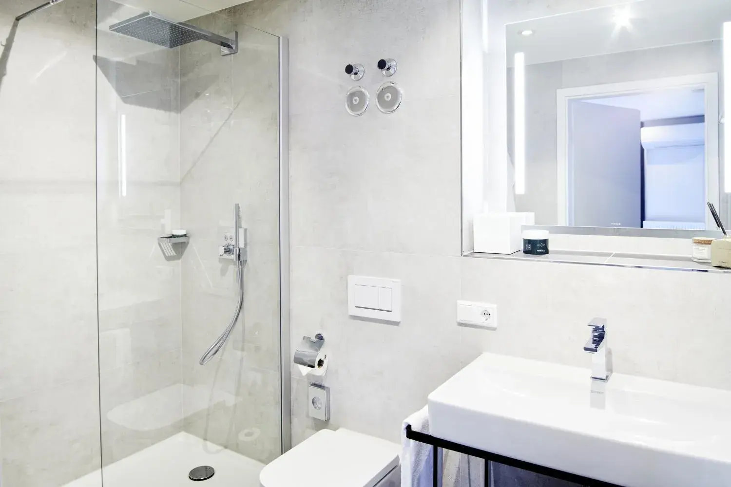 Shower in Design- und Kunsthotel München Shower in Design- und Kunsthotel München