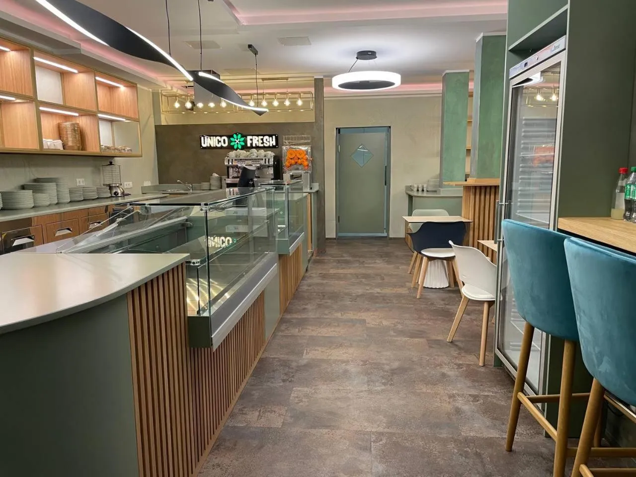 Restaurant/places to eat in Design- und Kunsthotel München