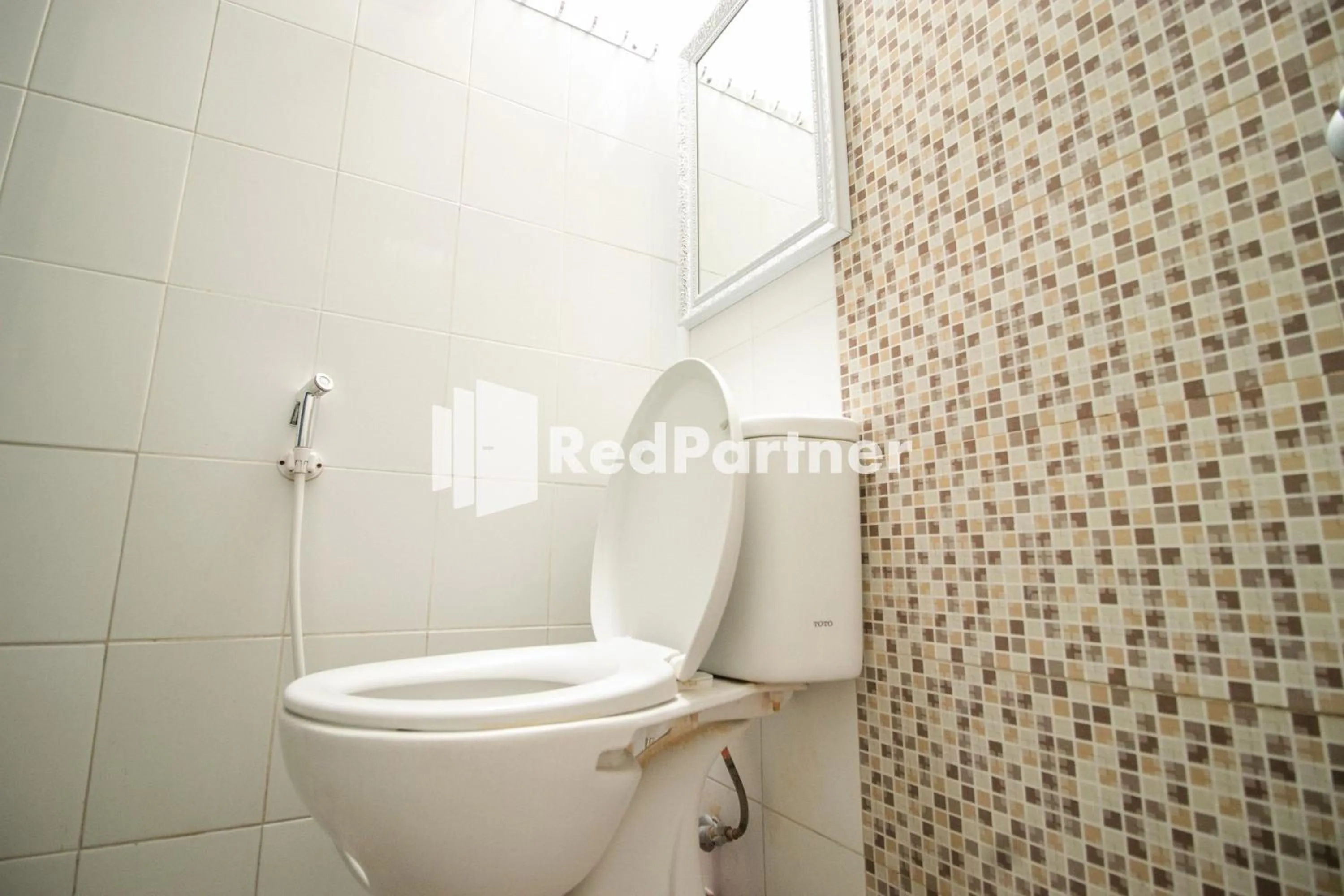 Bathroom in Kedyla Homestay Syariah Patangpuluhan Malioboro Area Yogyakarta RedPartner