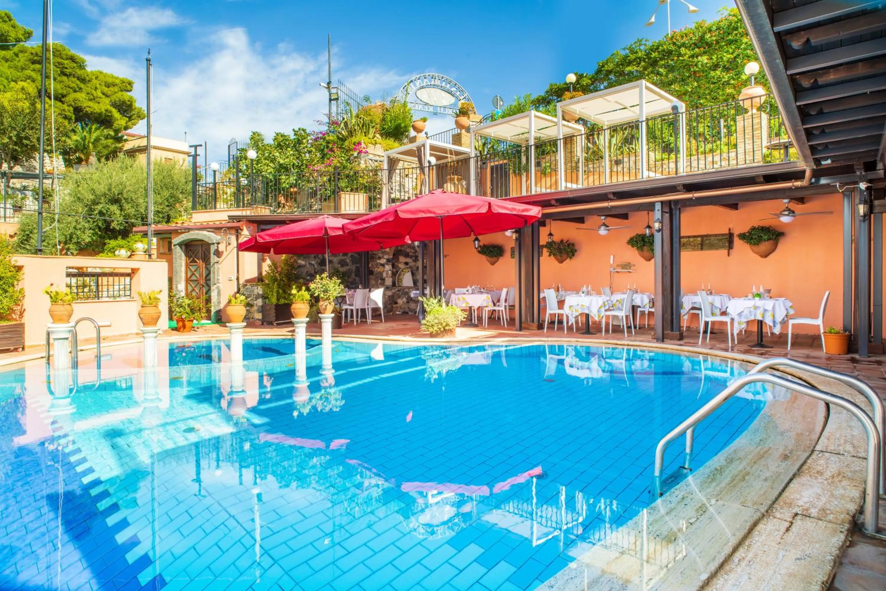 Restaurant/places to eat in Hotel Villa Sonia