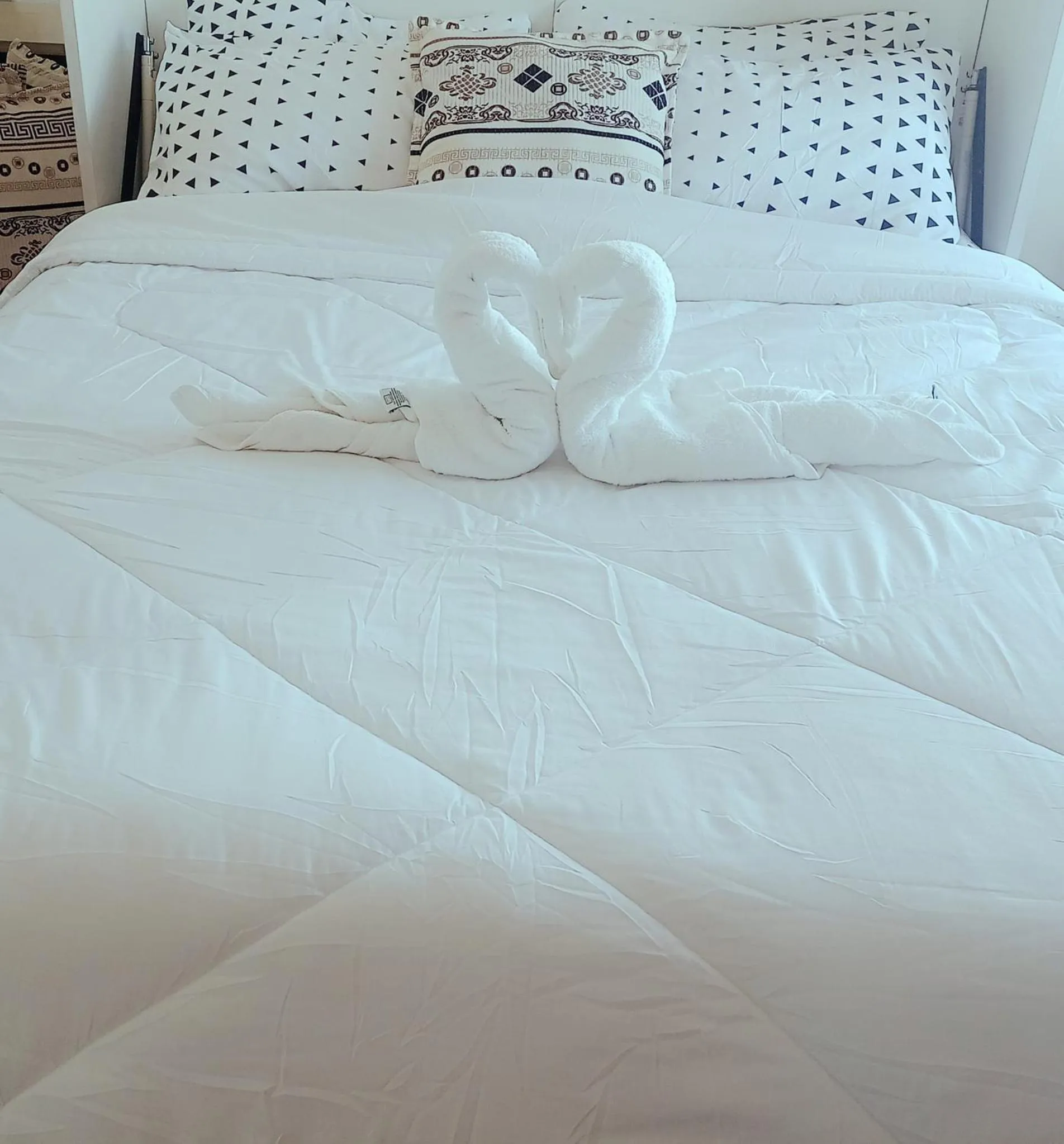 Bed in The persimmon condo