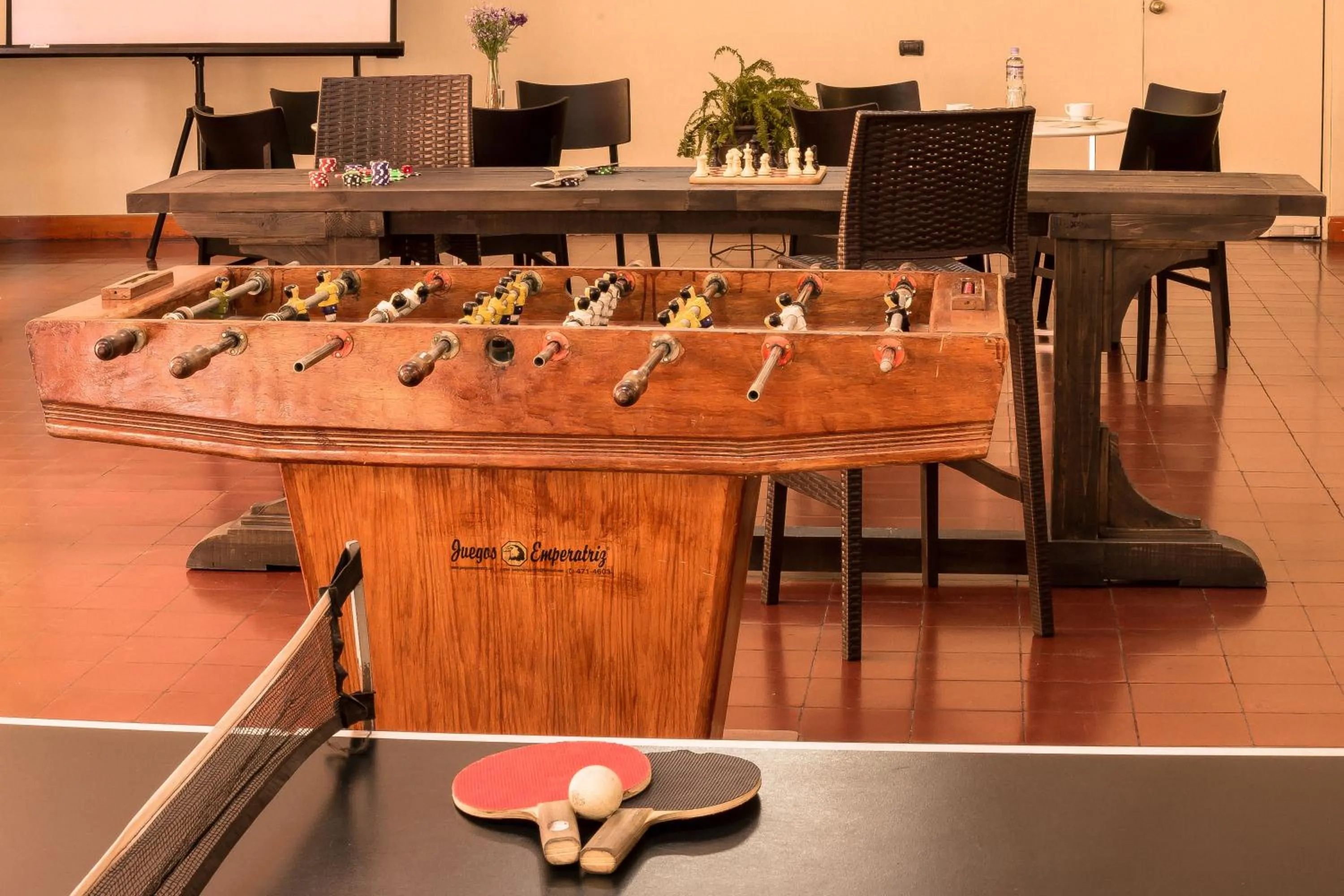 Communal lounge/ TV room in Casa de Avila