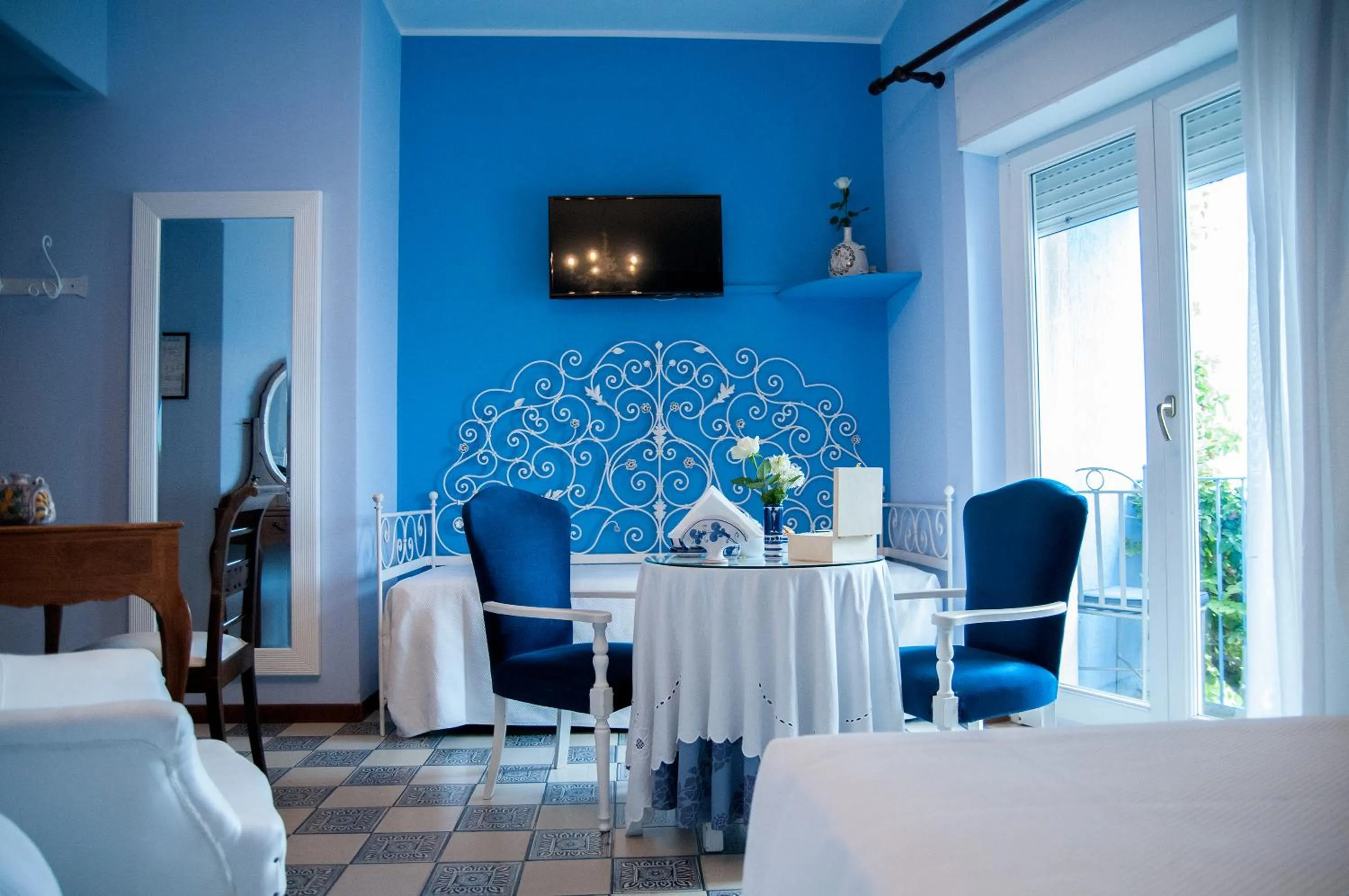 TV and multimedia, Bed in Hotel Palladio