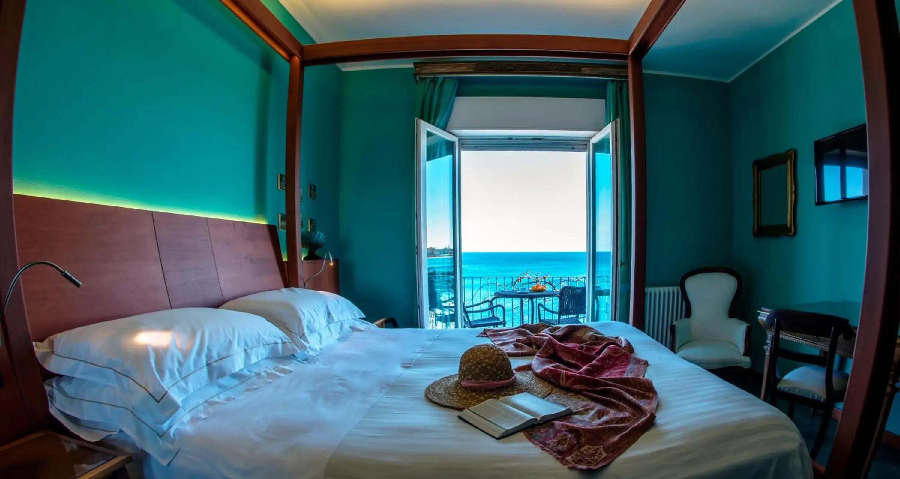 Photo of the whole room, Bed in Hotel Palladio Photo of the whole room, Bed in Hotel Palladio