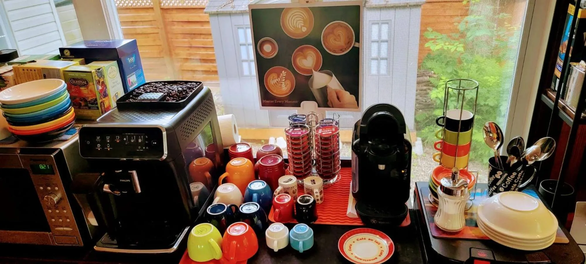 Coffee/tea facilities in Kokomo INN Bed and Breakfast Ottawa-Gatineau's Only Tropical Riverfront B&B on the National Capital Cycling Pathway Route Verte #1 - for Adults Only - Chambre d'hôtes tropical aux berges des Outaouais BnB #17542O