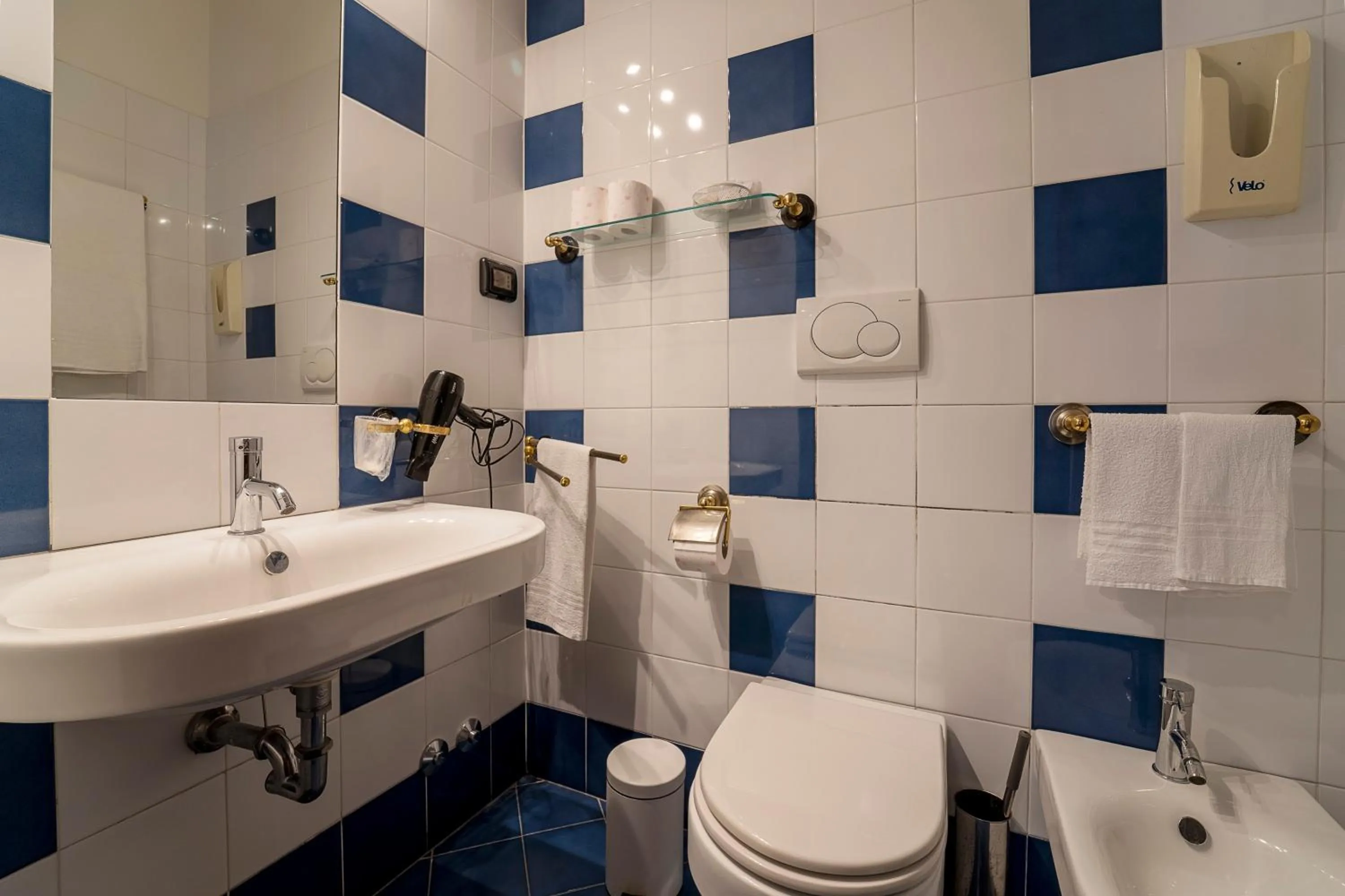 Bathroom in il passetto