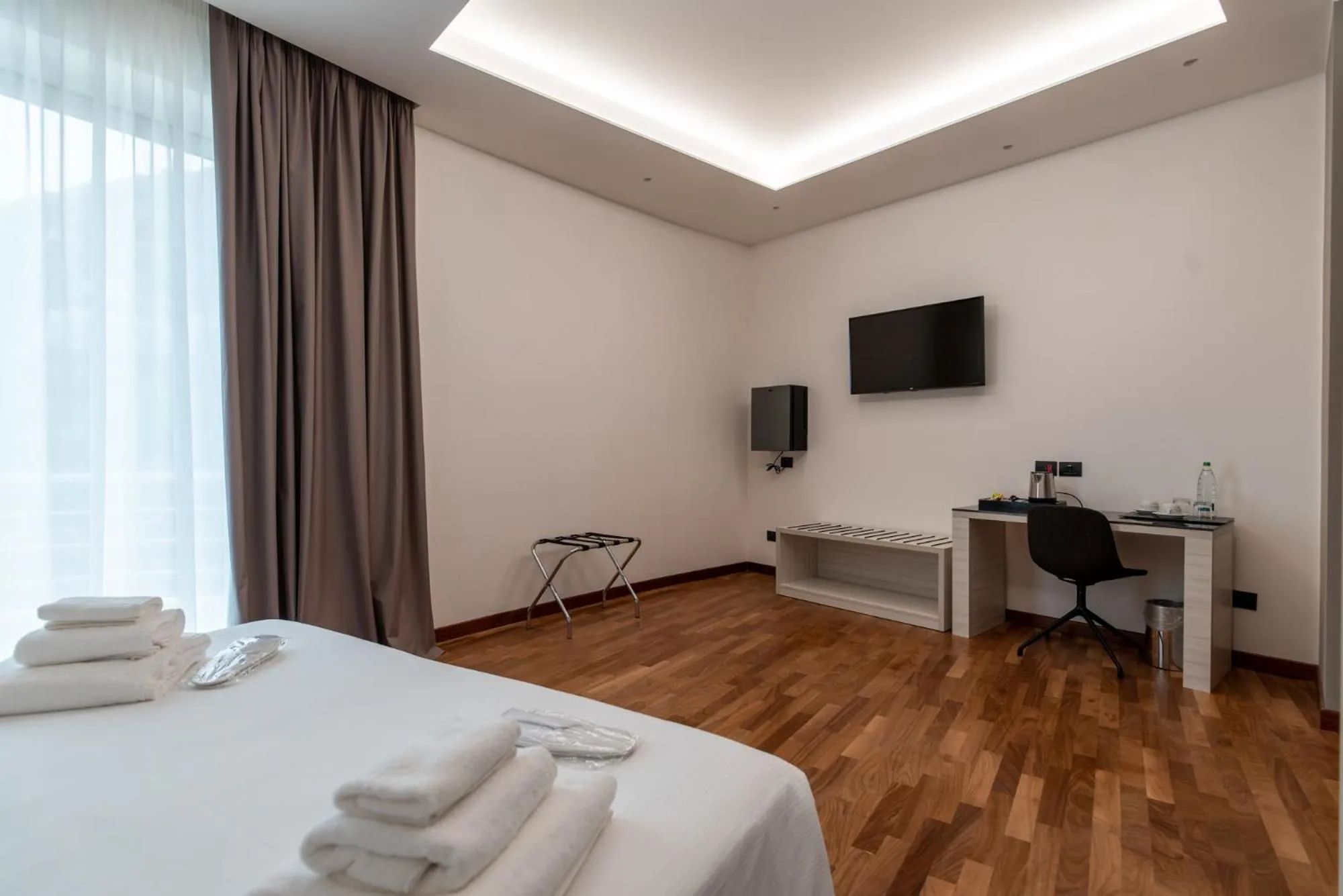 Sea view, Bed in Sestante Marina Motel