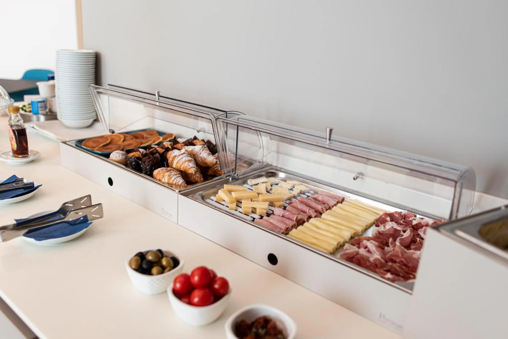 Continental breakfast in Sestante Marina Motel