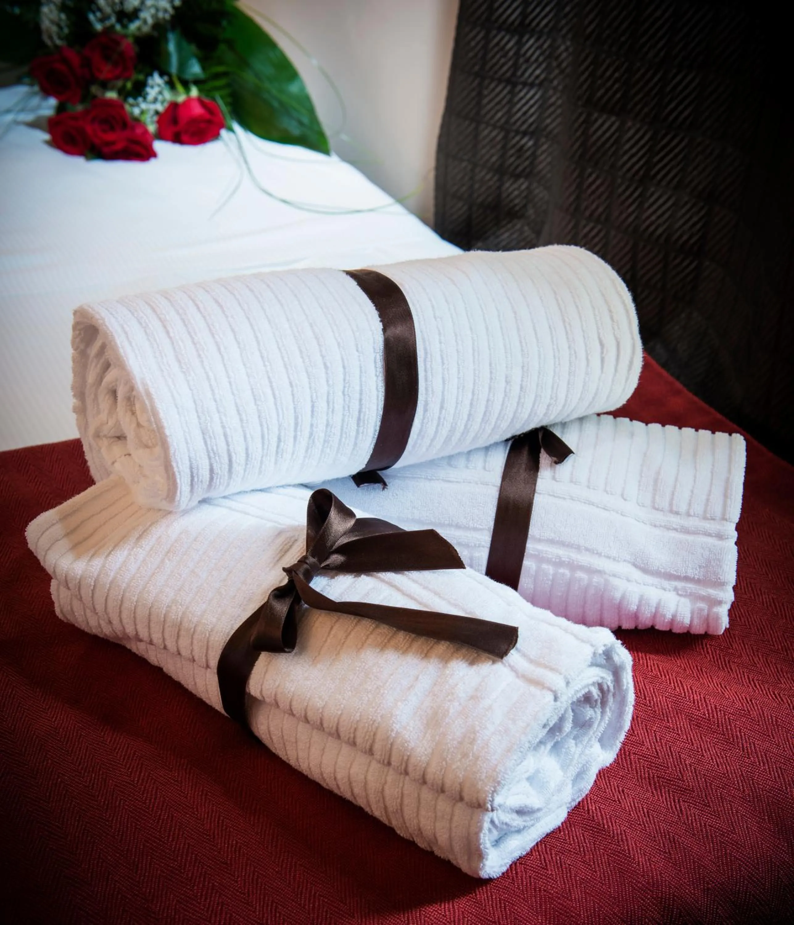 Decorative detail, Bed in UNAHOTELS Villa dei Platani Foligno