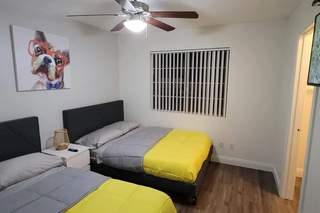 L - Fully remodeled and professionally decorated