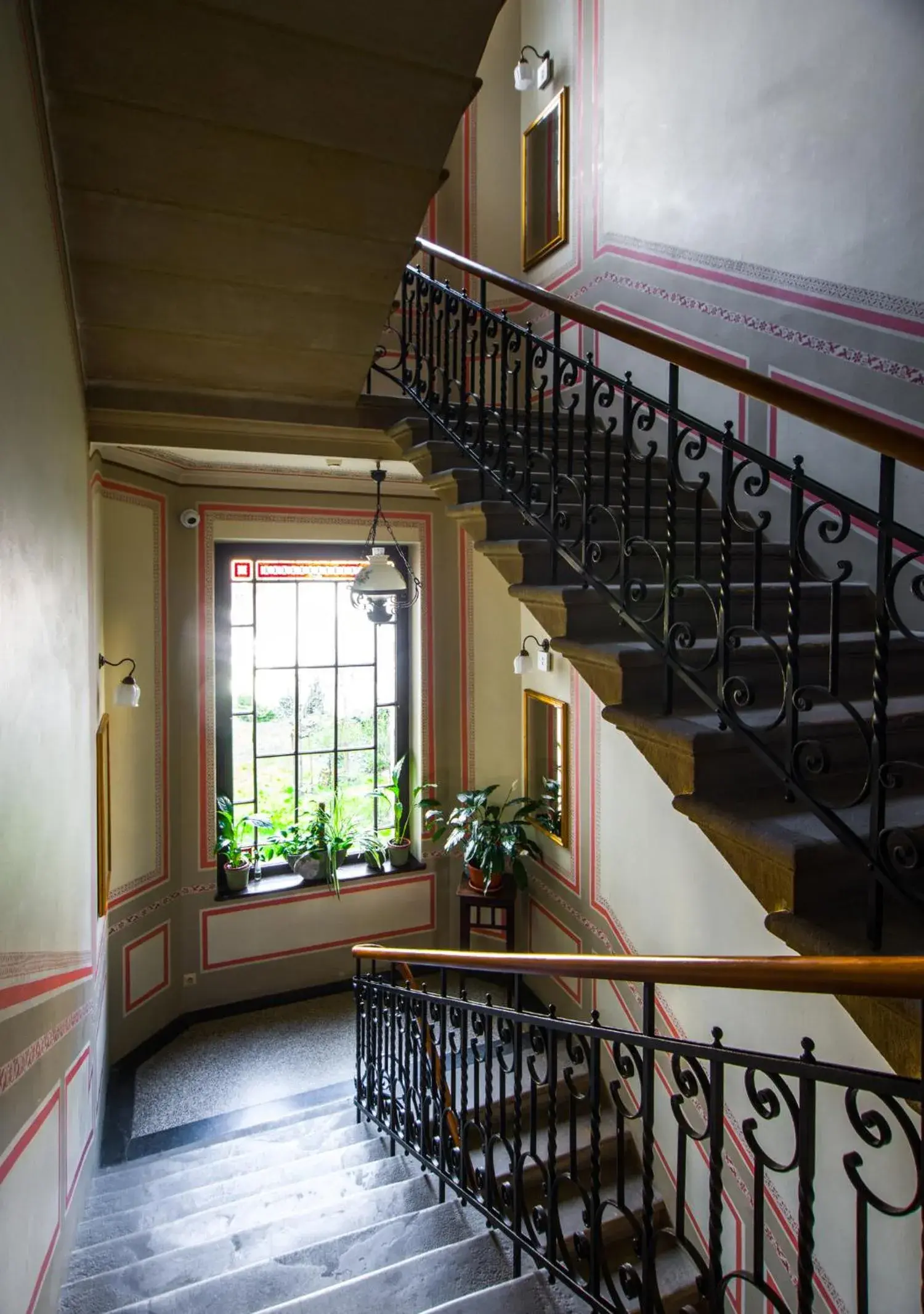 Property building in Aparthotel Basztowa Property building in Aparthotel Basztowa