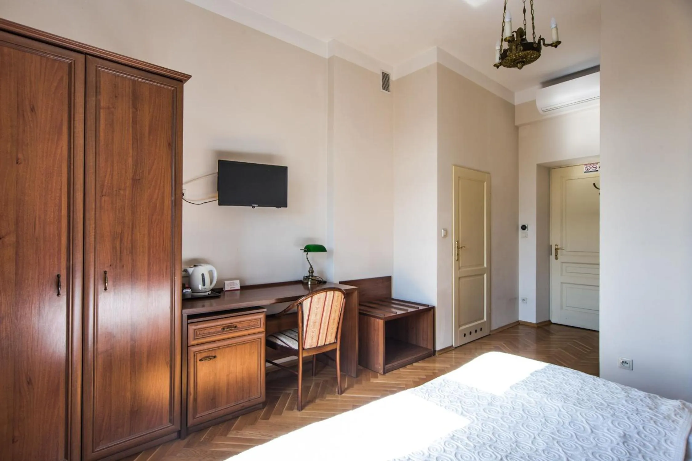 Photo of the whole room, Bed in Aparthotel Basztowa