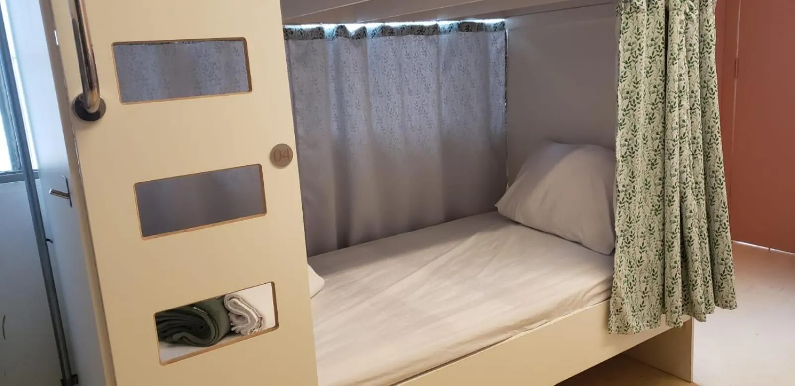 Bed in Jardim Secreto