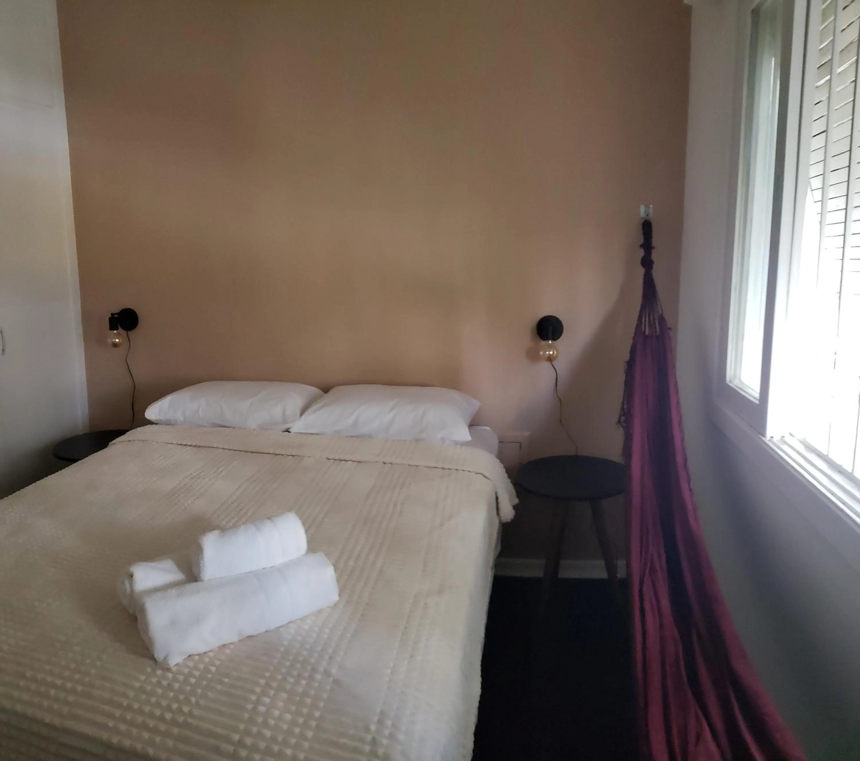 Photo of the whole room, Bed in Jardim Secreto