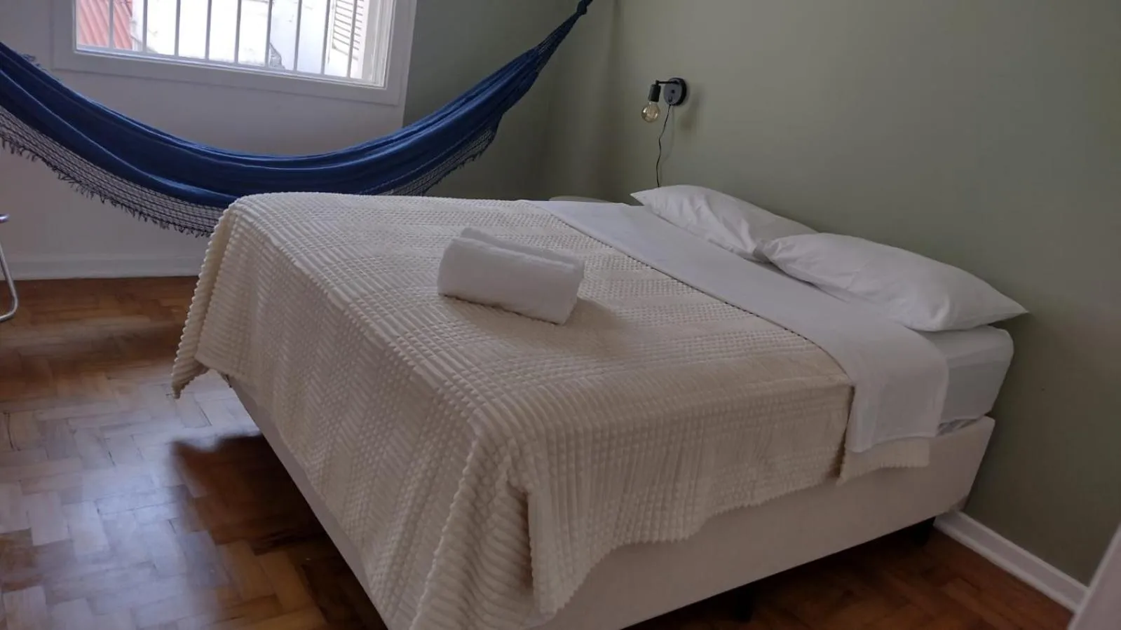 Bedroom, Bed in Jardim Secreto