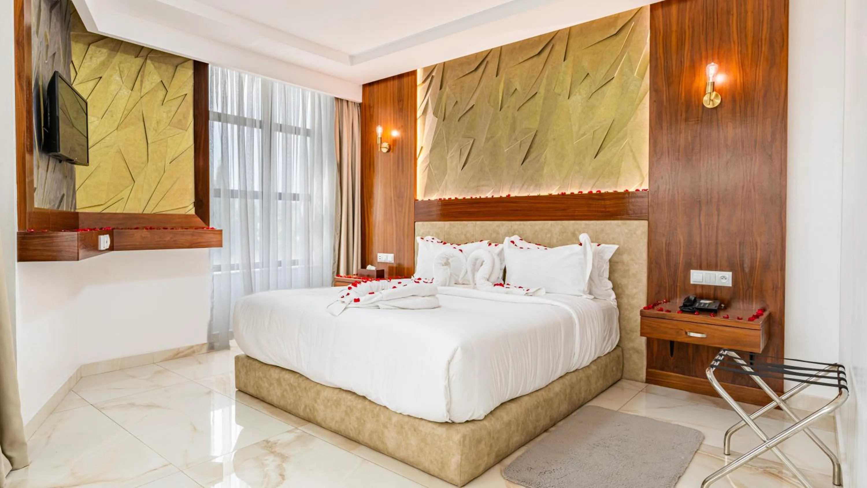 Bed in MIRANDA HOTEL - Tanger