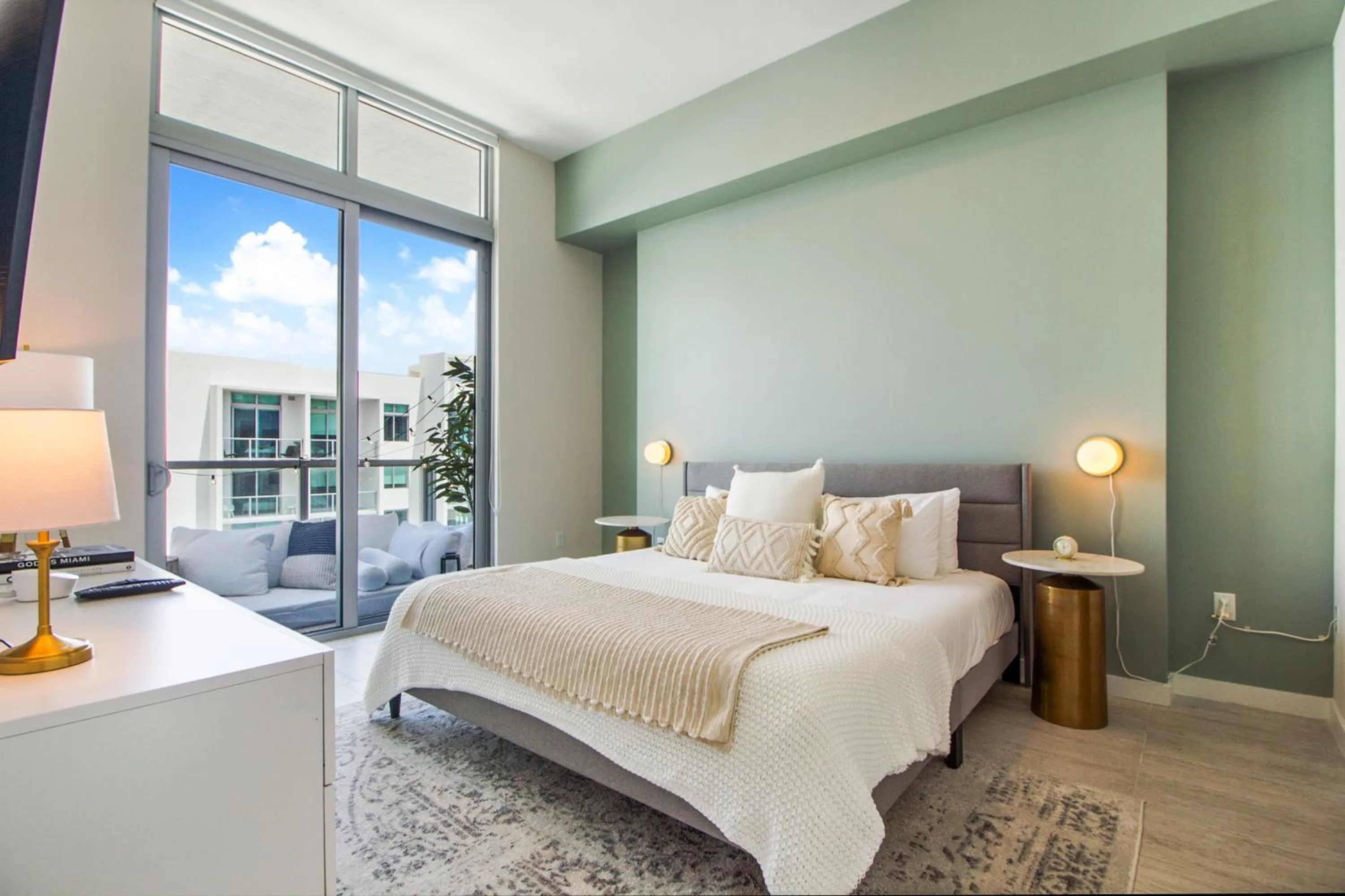 Bed in Nomada Destination Residences - Quadro