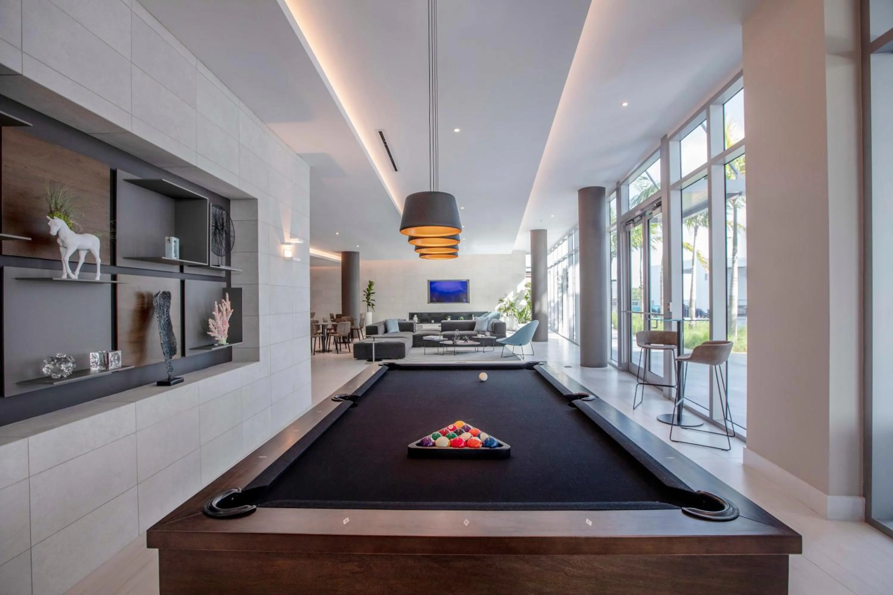 Billiard in Nomada Destination Residences - Quadro