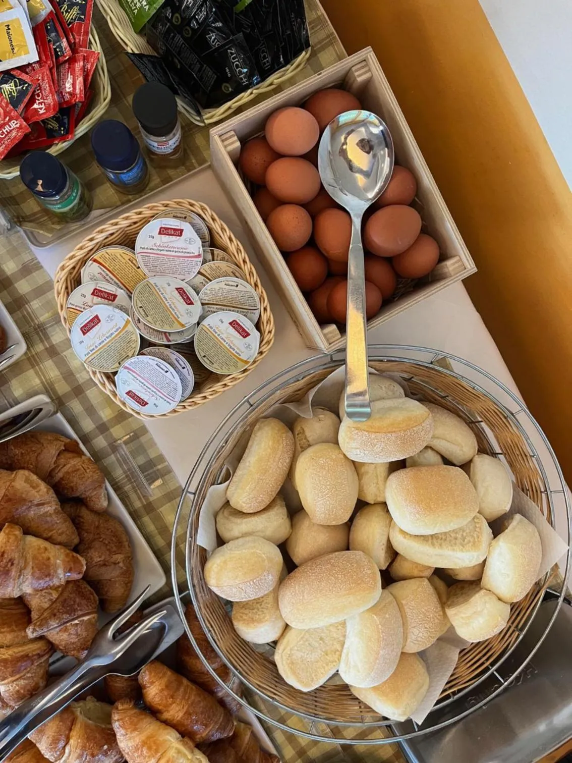 Breakfast in Art & Hotel Treviolo