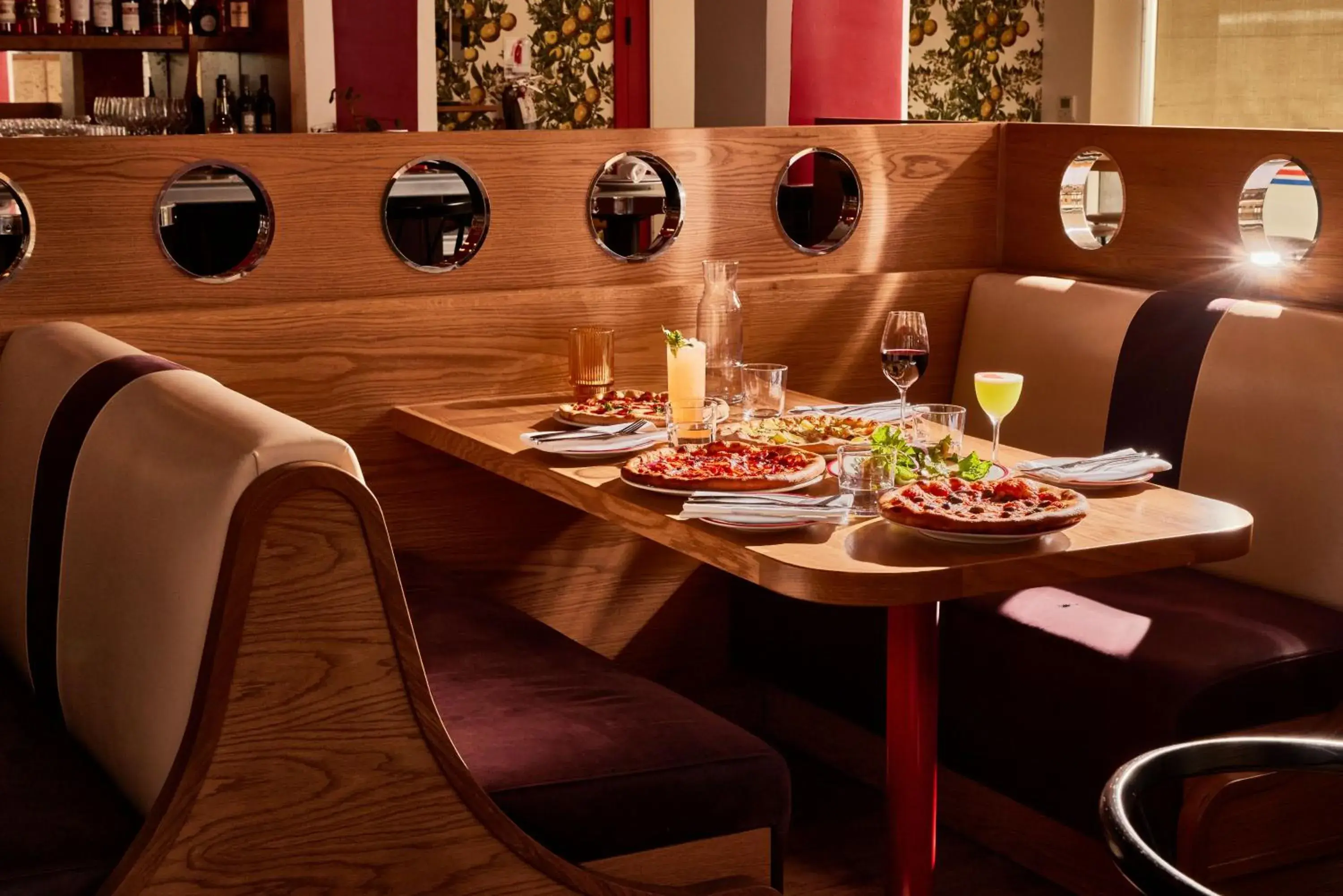 Restaurant/places to eat in Hotel G San Francisco Restaurant/places to eat in Hotel G San Francisco