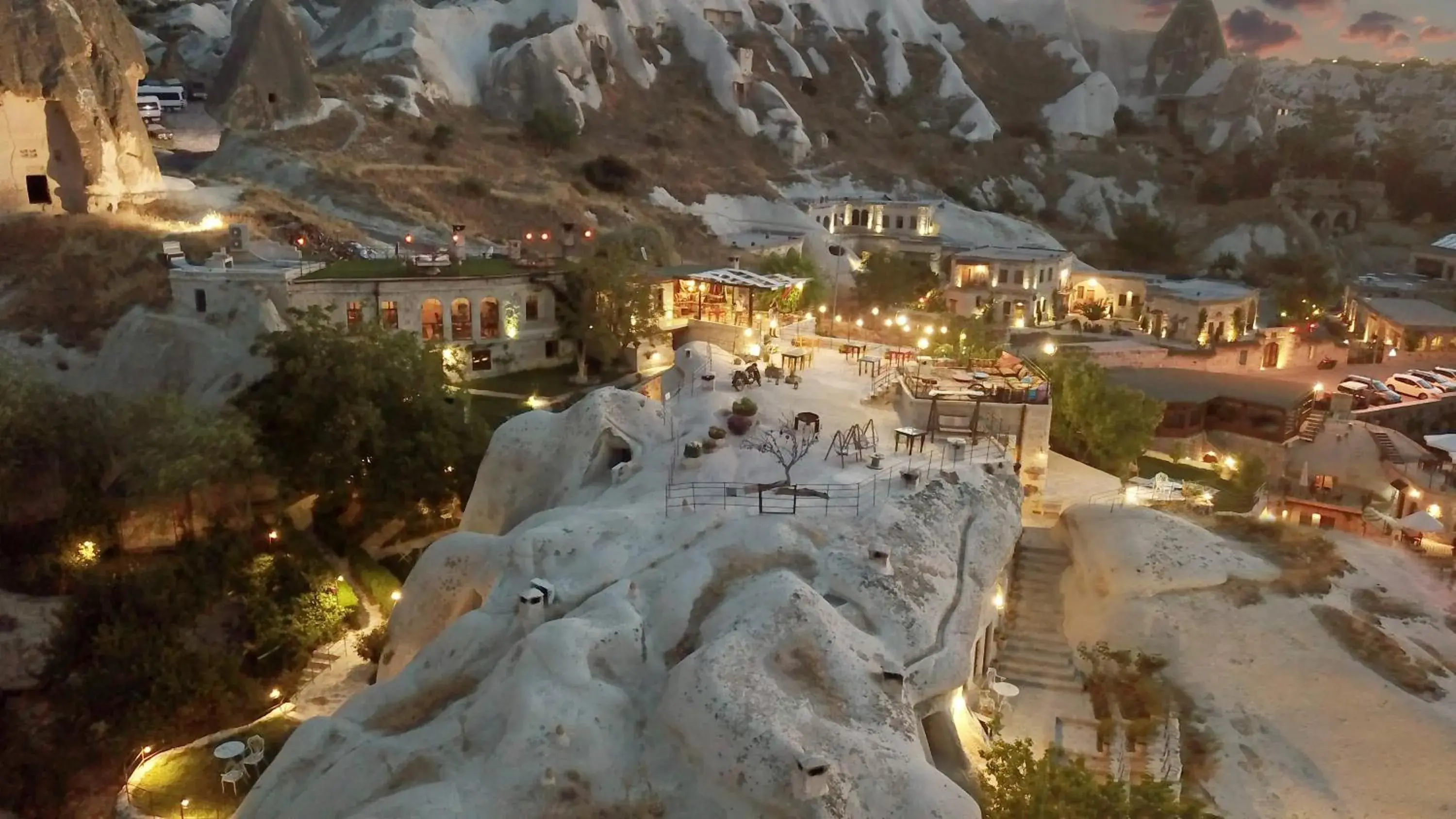 Landmark view in Traveller's Cave Hotel Landmark view in Traveller's Cave Hotel