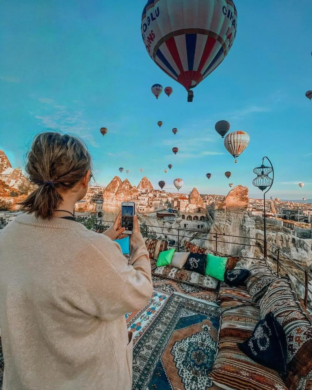 Balcony/Terrace in Traveller's Cave Hotel