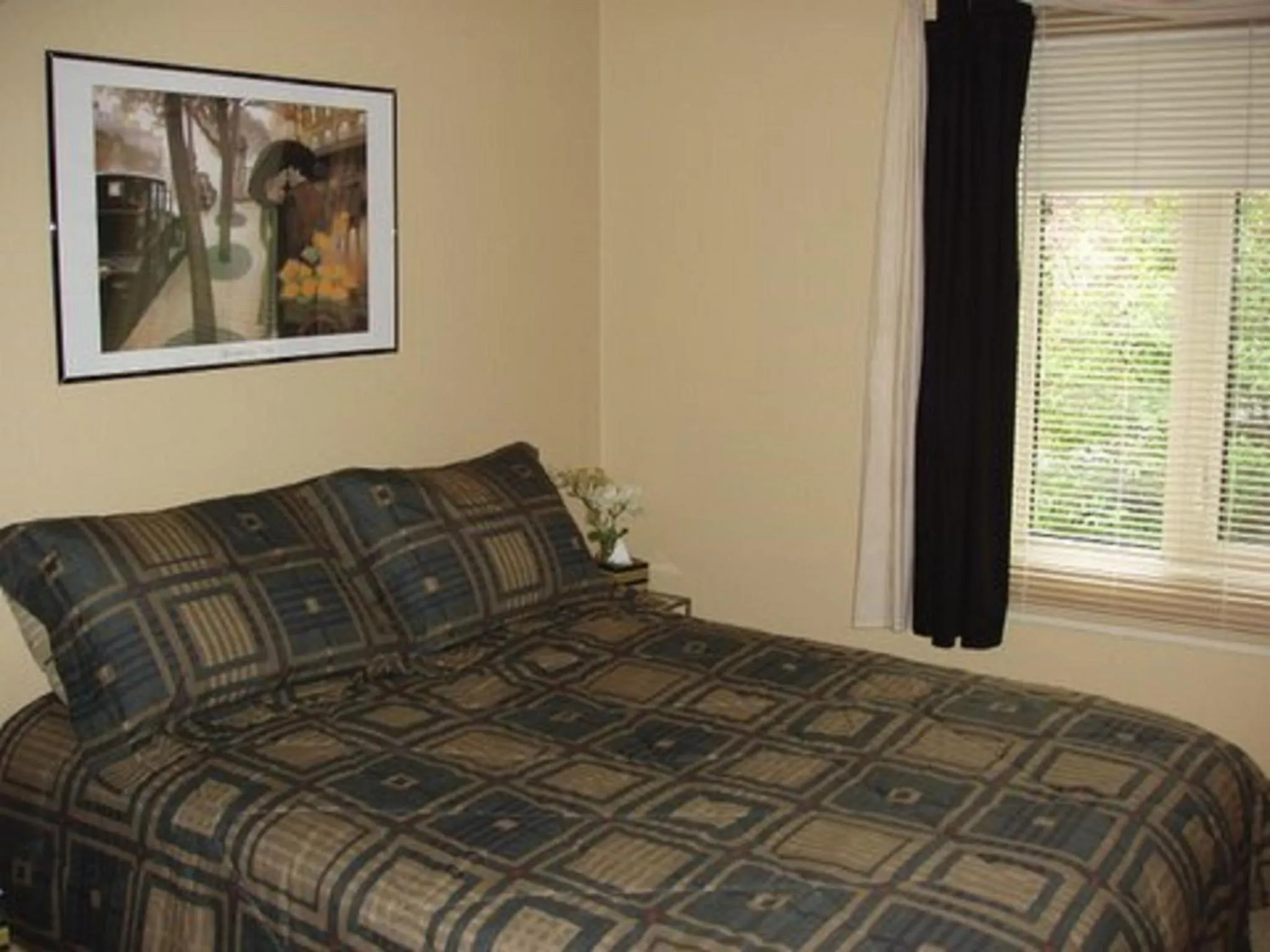 Bedroom, Bed in Summit View Lodge