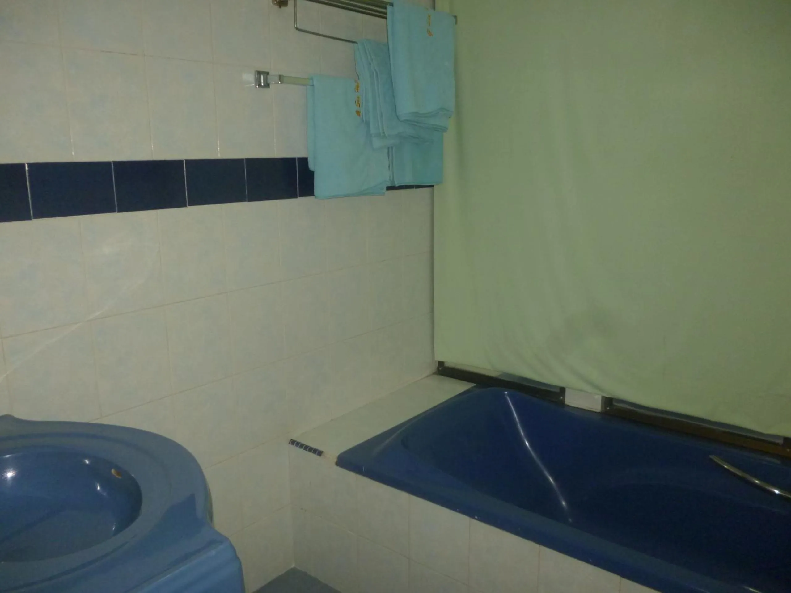 Bathroom in G Six Hotel