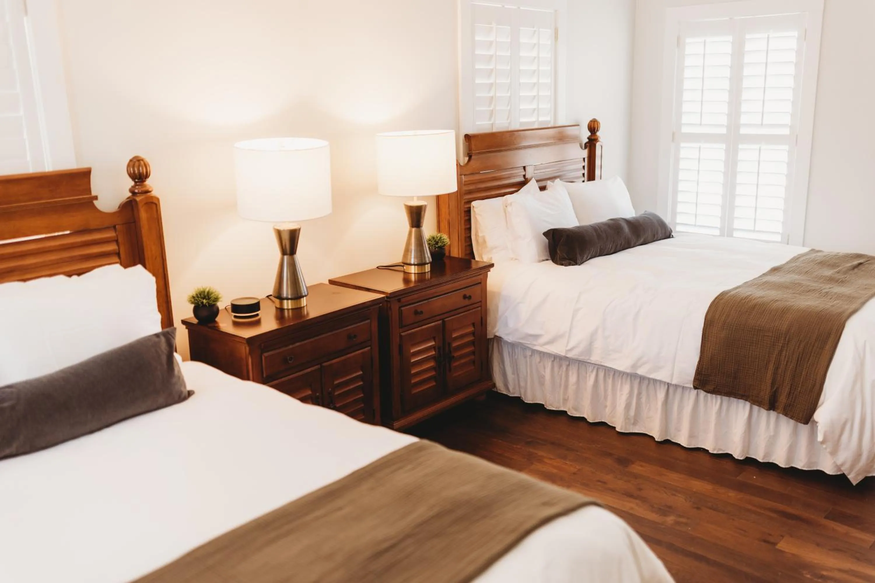 Bed in The Jefferson Inn