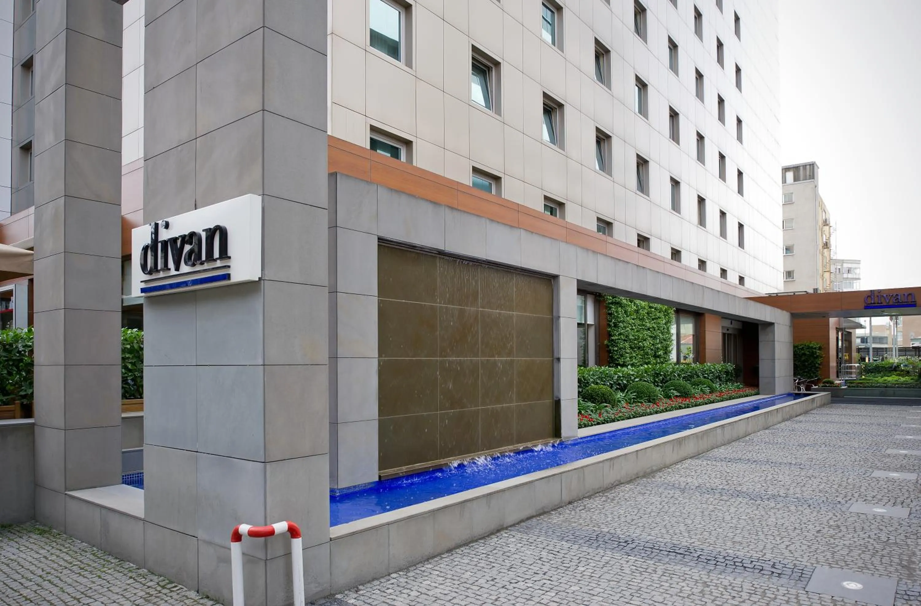 Facade/entrance in Divan Istanbul City