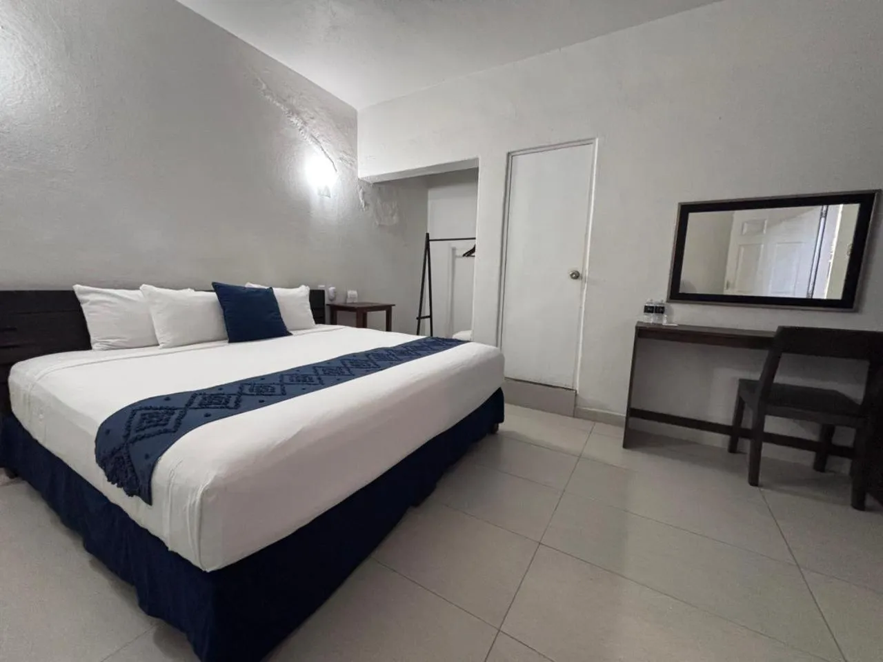 Bed in Hotel Juarez 70