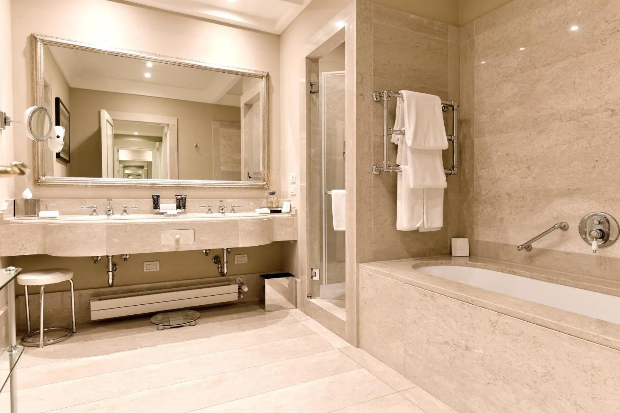 Bathroom in San Clemente Palace Venice