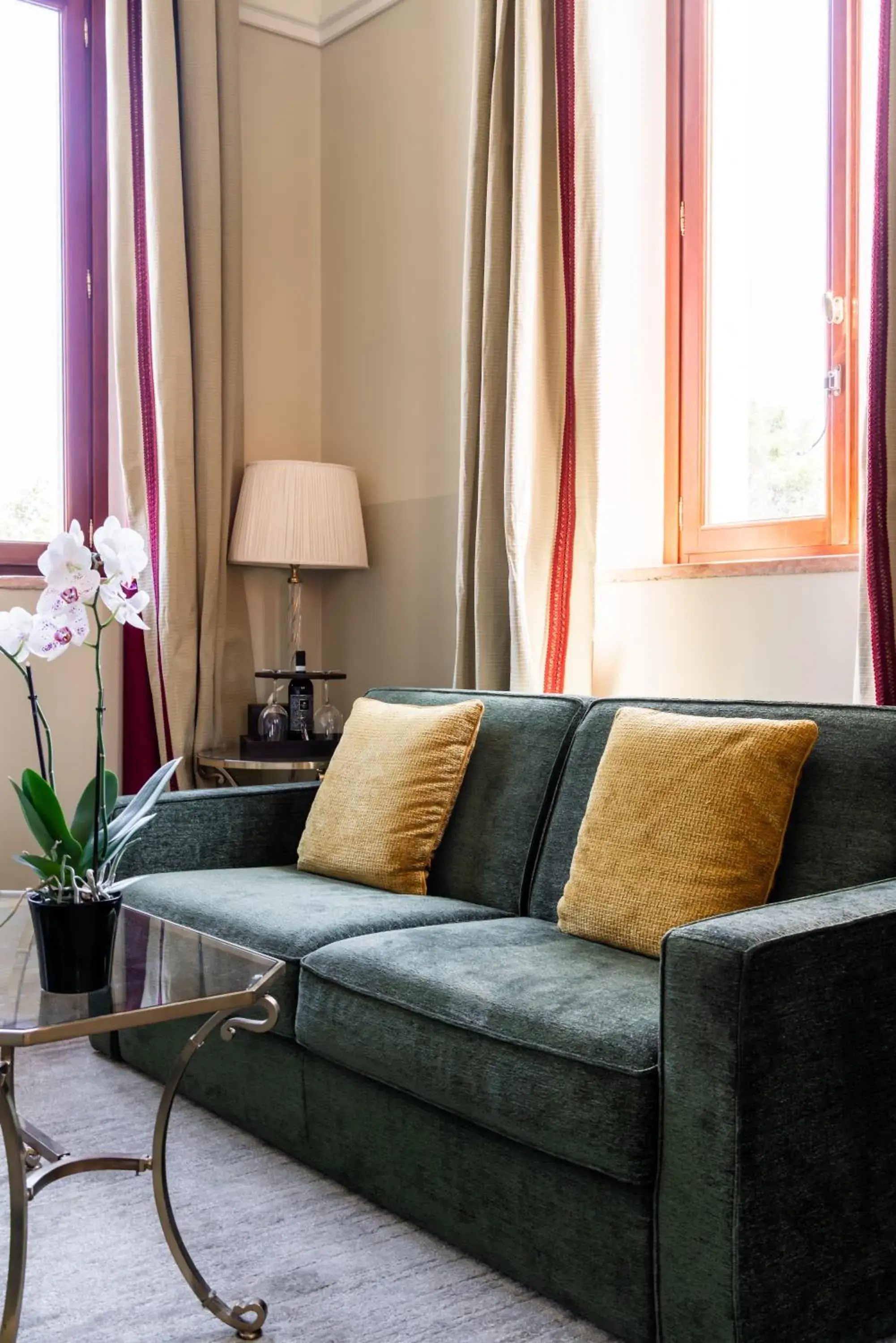 Living room in San Clemente Palace, Venice - Managed by Mandarin Oriental Living room in San Clemente Palace, Venice - Managed by Mandarin Oriental