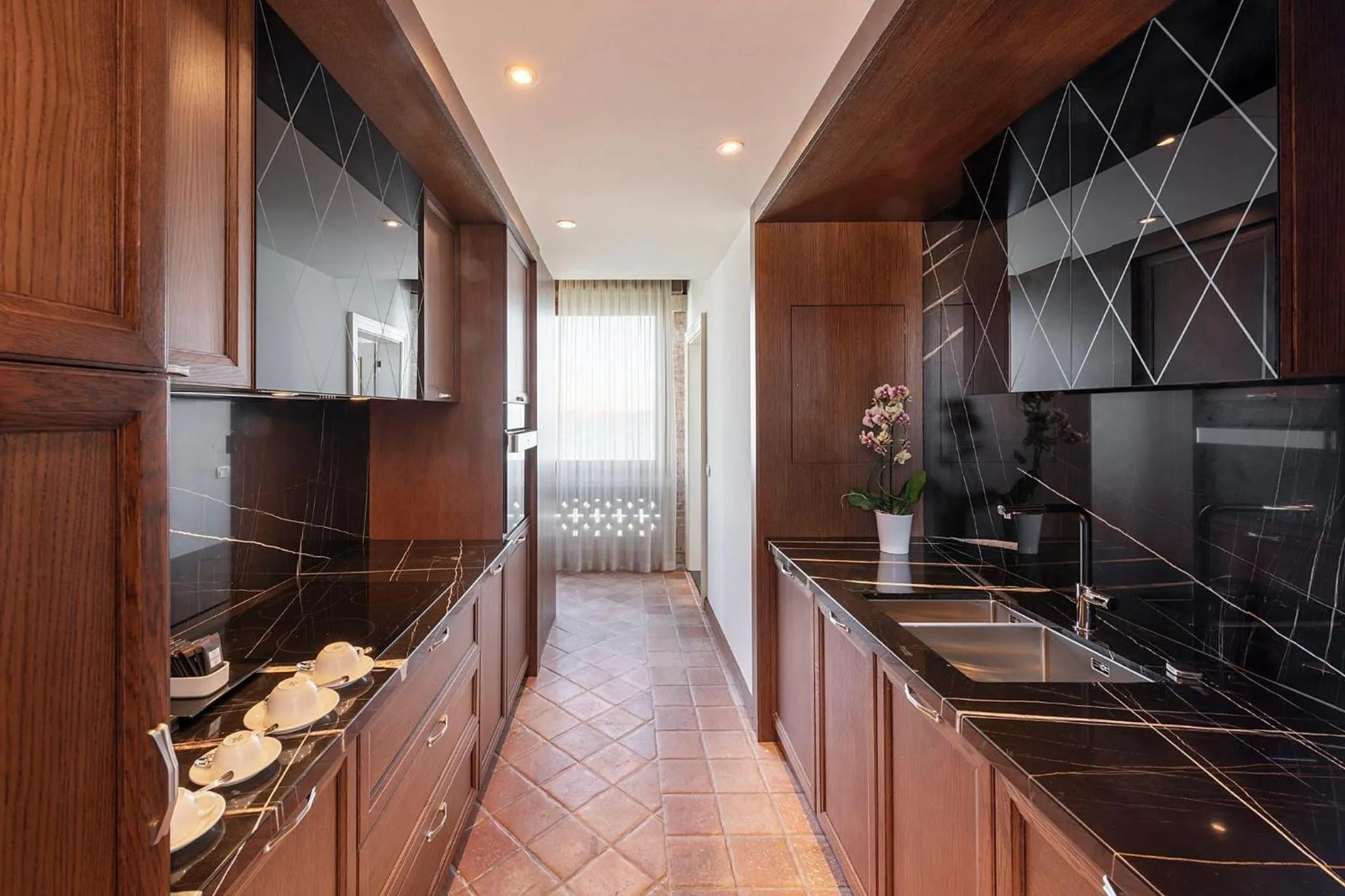 Photo of the whole room in San Clemente Palace Venice