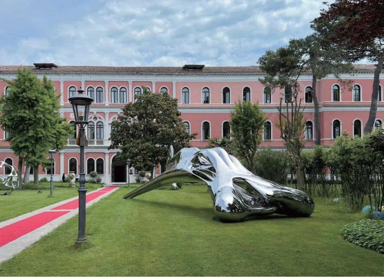 Activities in San Clemente Palace Venice