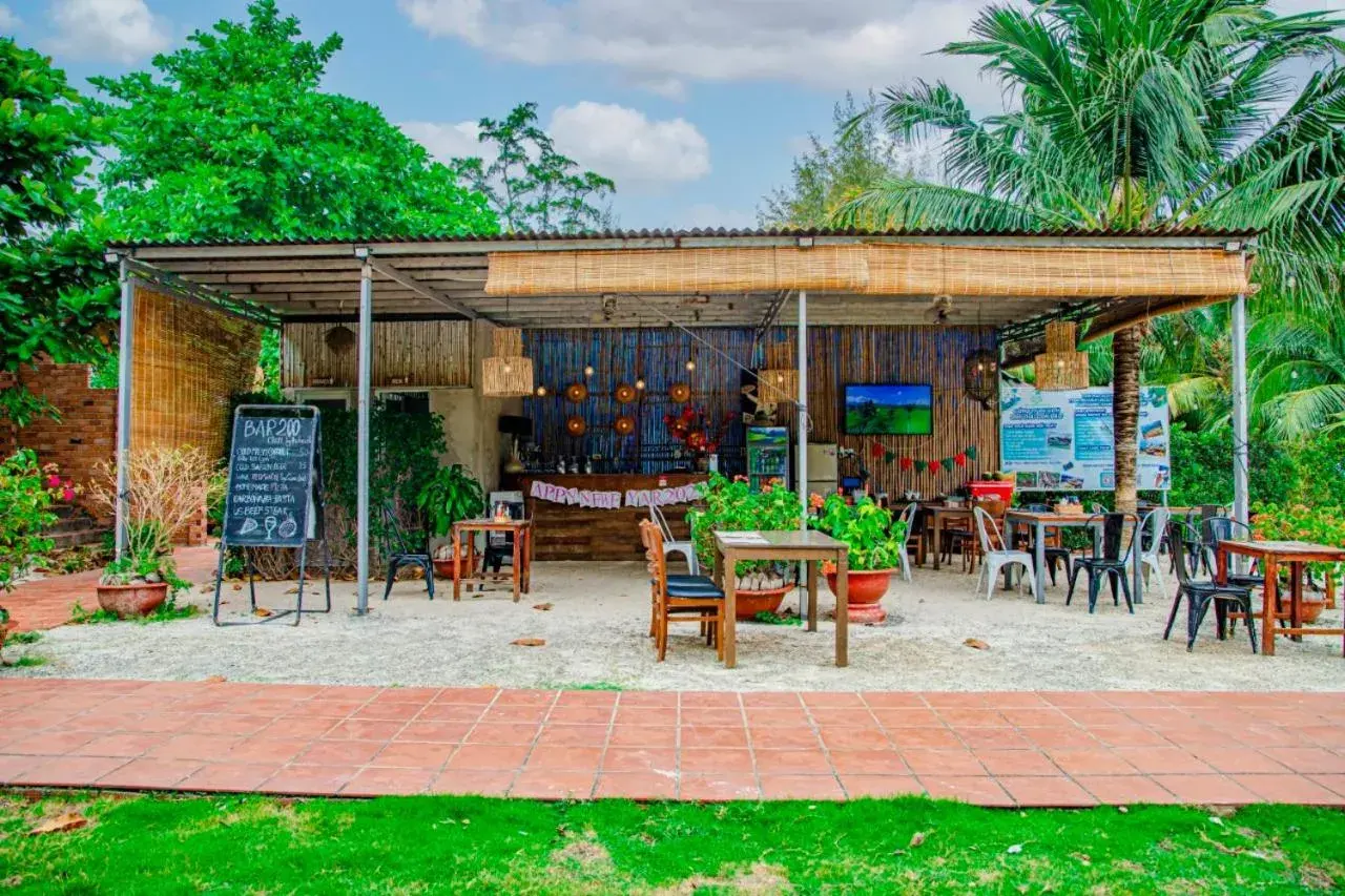 Restaurant/places to eat in Thiên Tân Hotel Restaurant/places to eat in Thiên Tân Hotel
