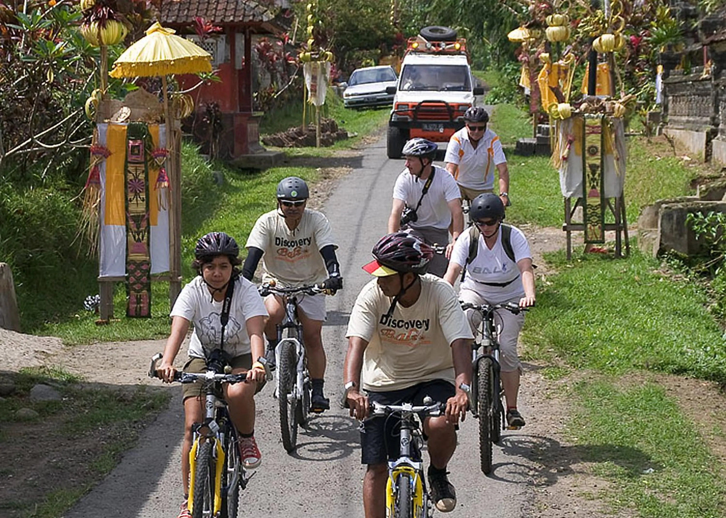 Spring in Sang Giri Mountain Tent Resort