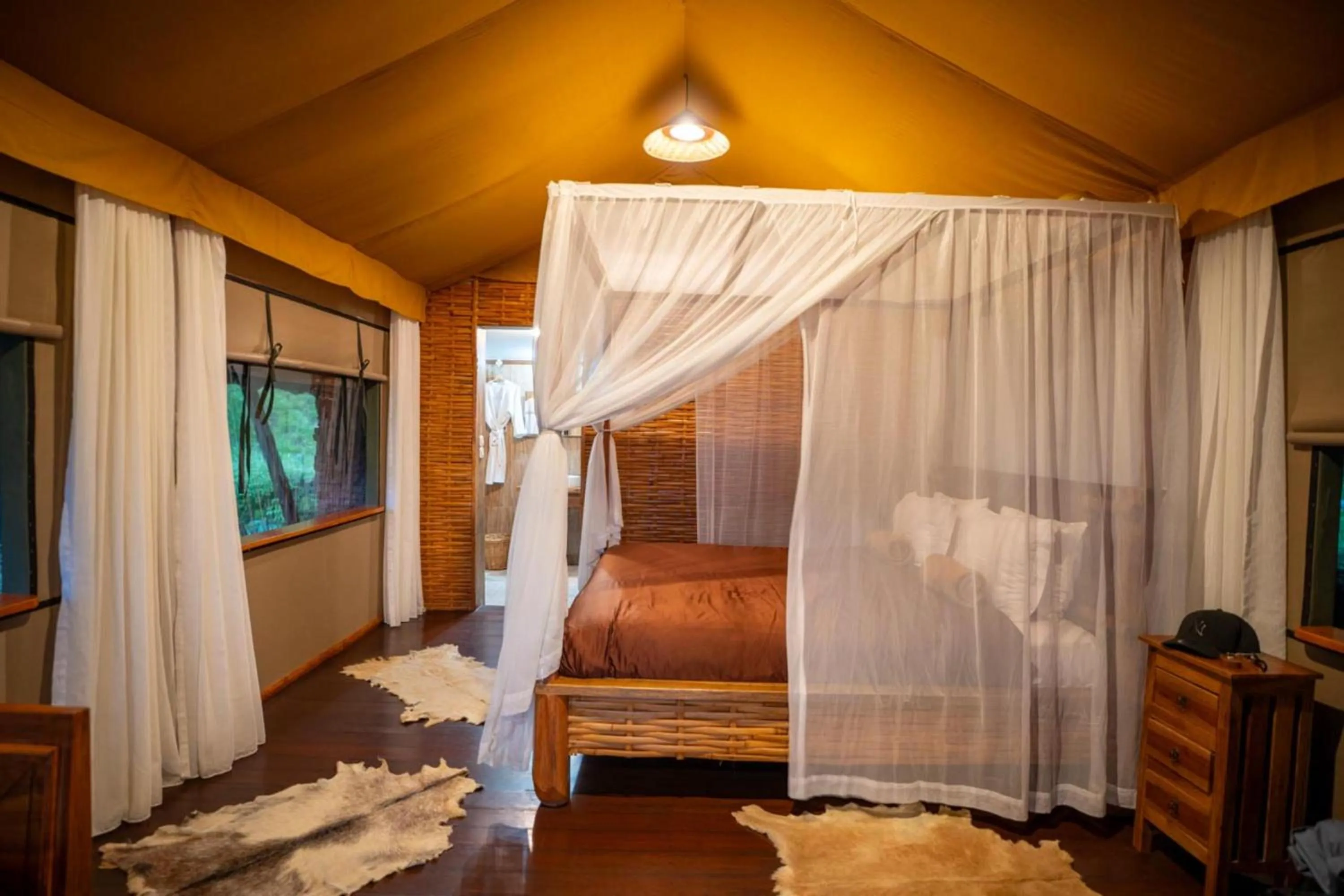 Bed in Sang Giri Mountain Tent Resort