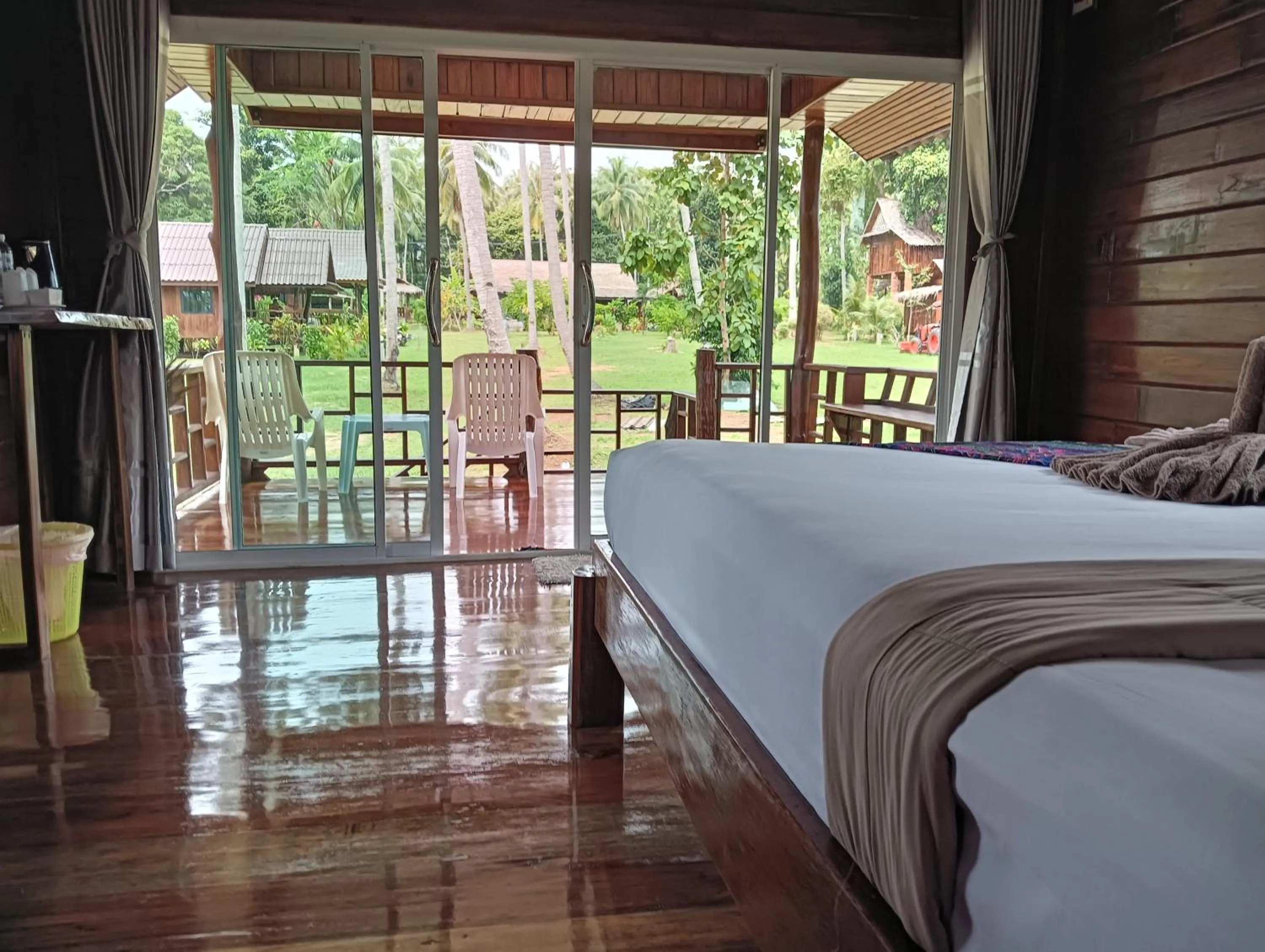 Villa with Garden View in Kohjum Freedom Resort