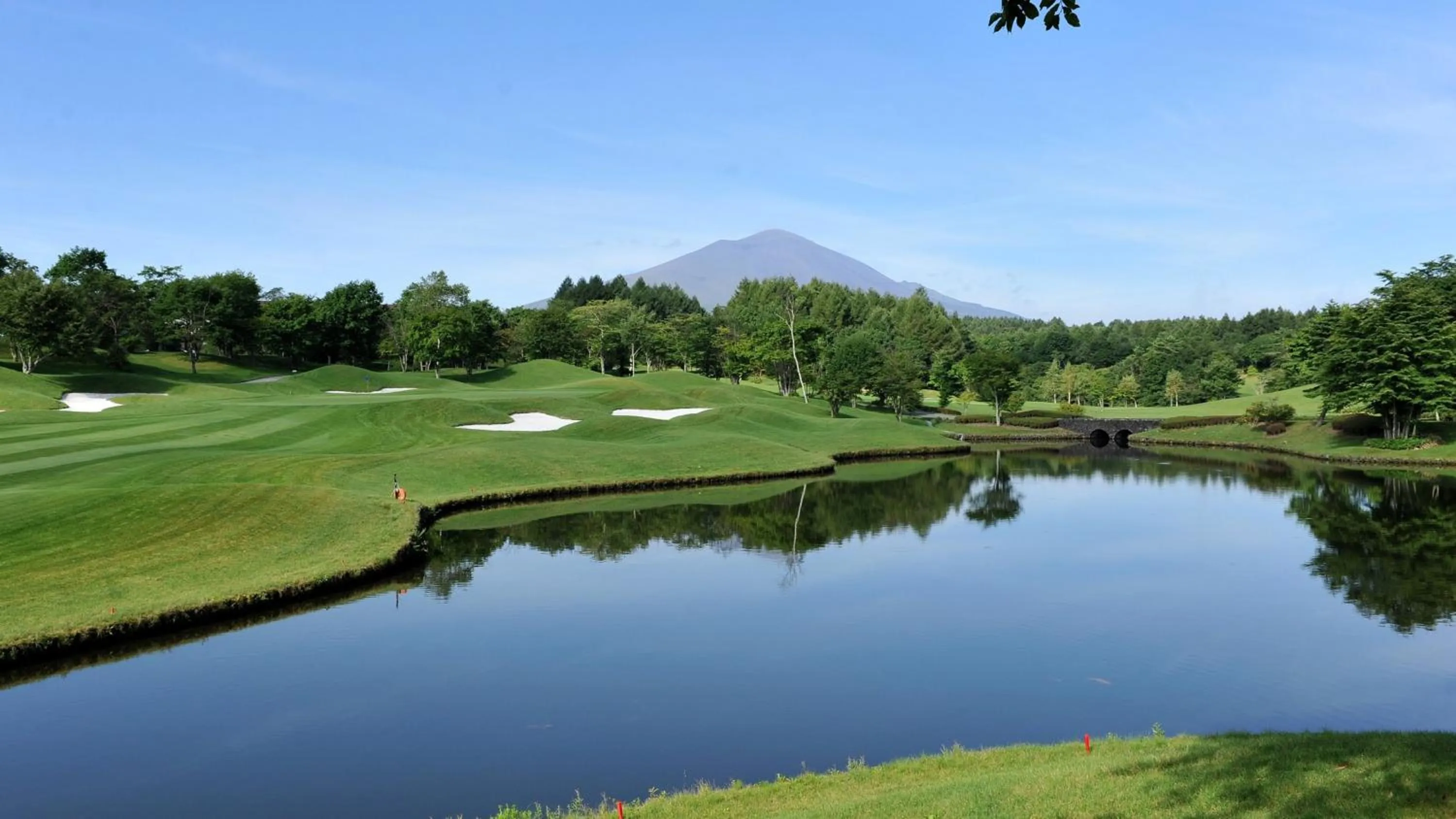 Golfcourse in ANA Holiday Inn Resort Karuizawa by IHG
