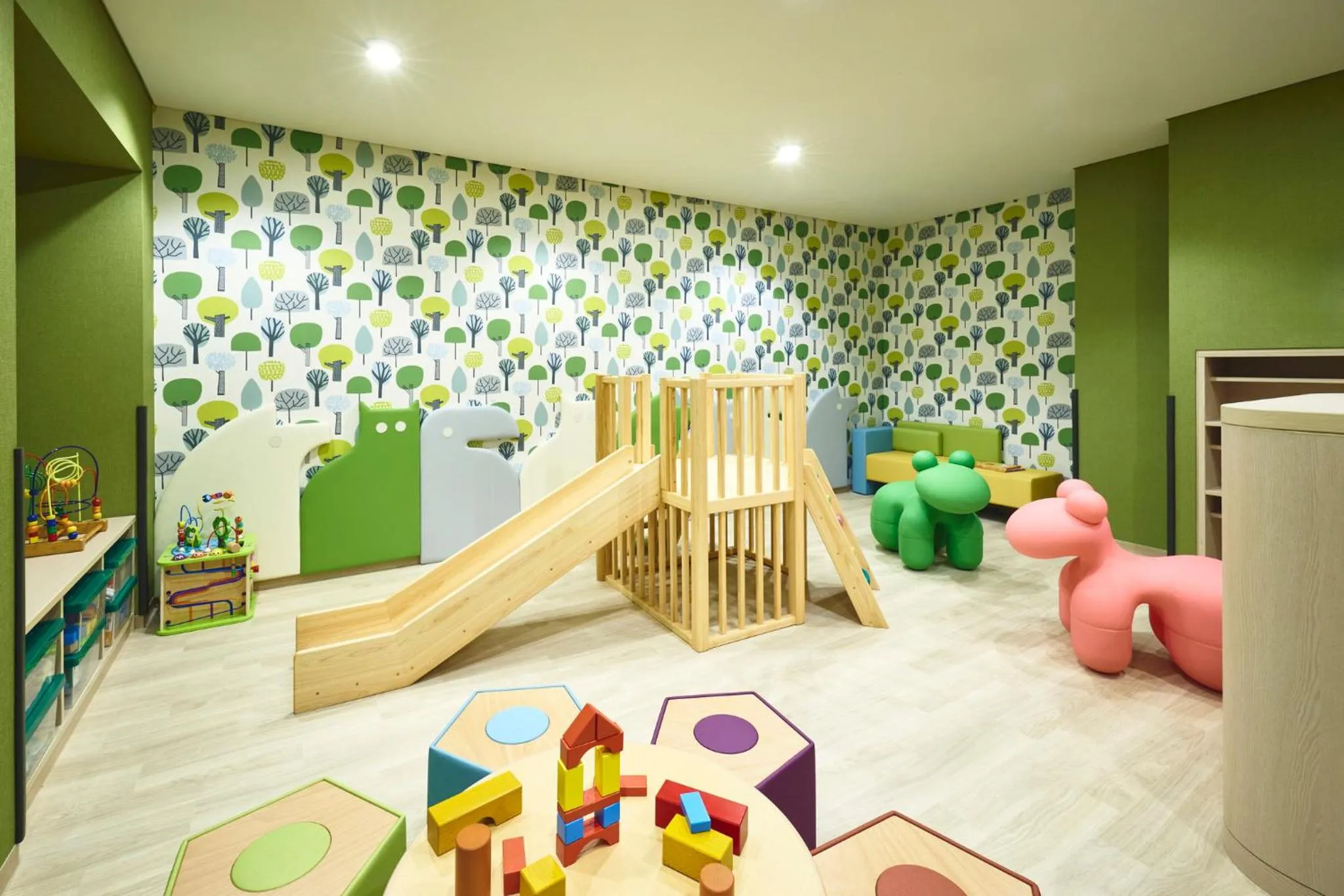 Lobby or reception in ANA Holiday Inn Resort Karuizawa by IHG