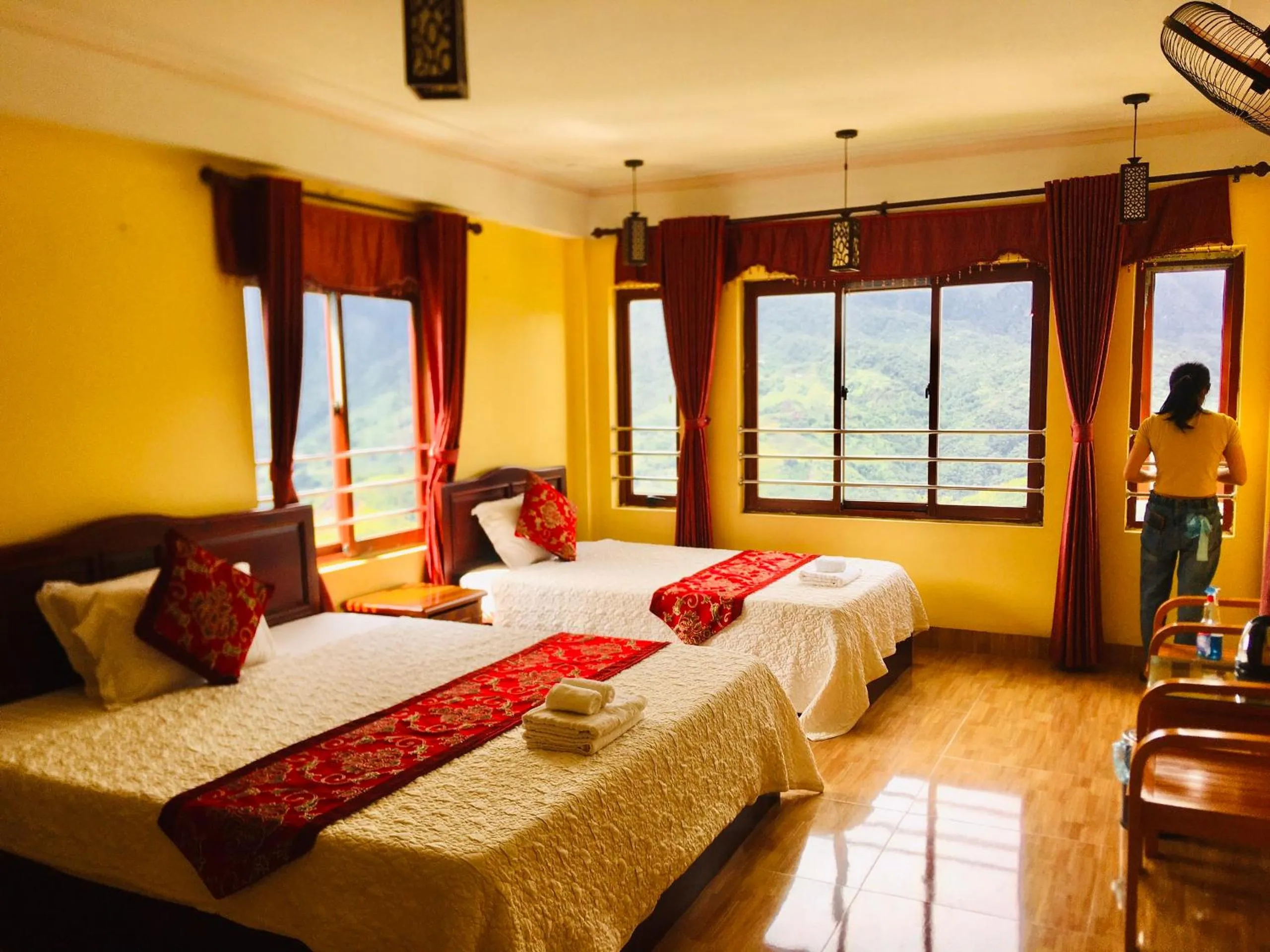 Photo of the whole room, Bed in Black Hmong View hotel