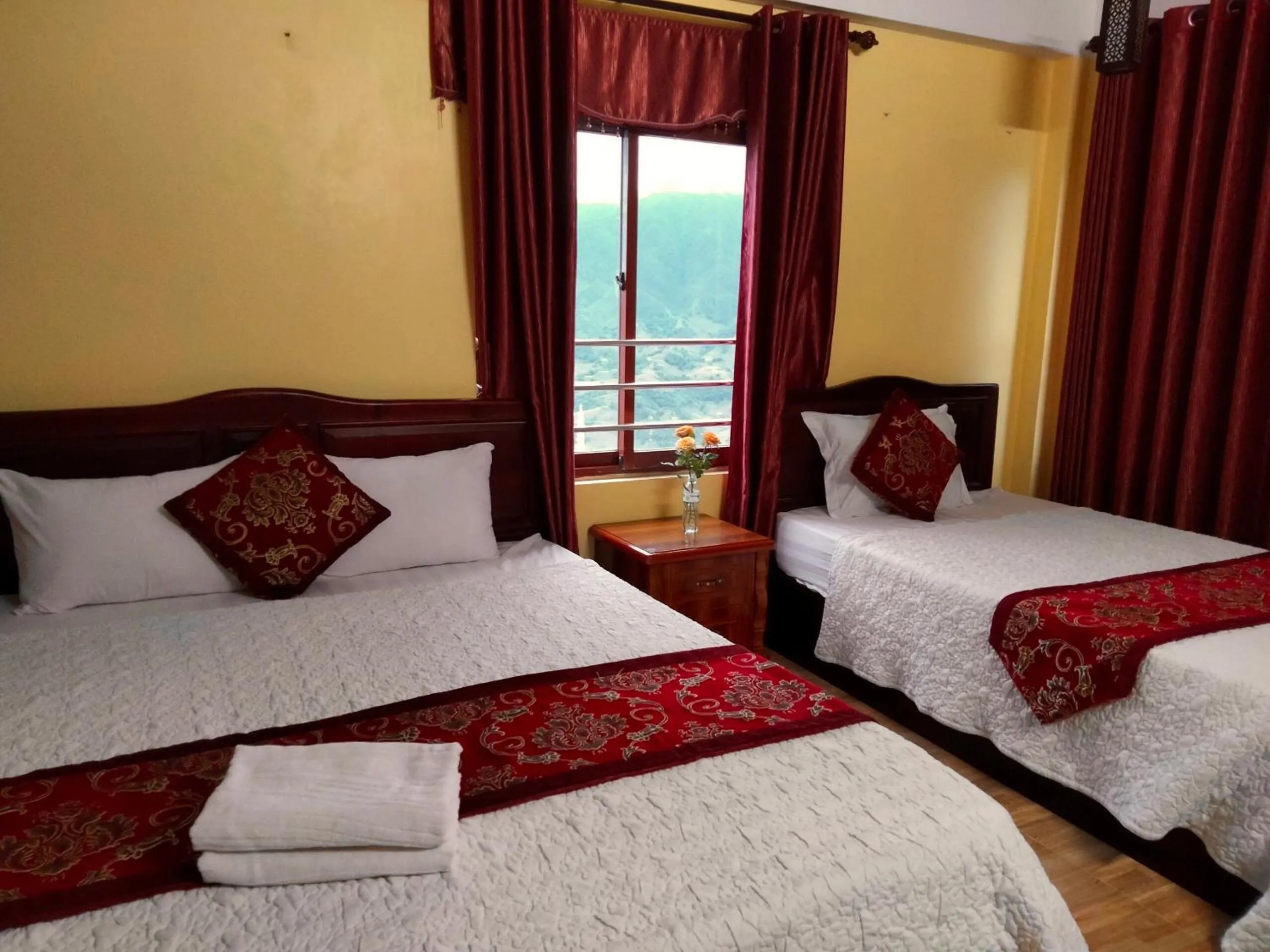 Bedroom, Bed in Black Hmong View hotel