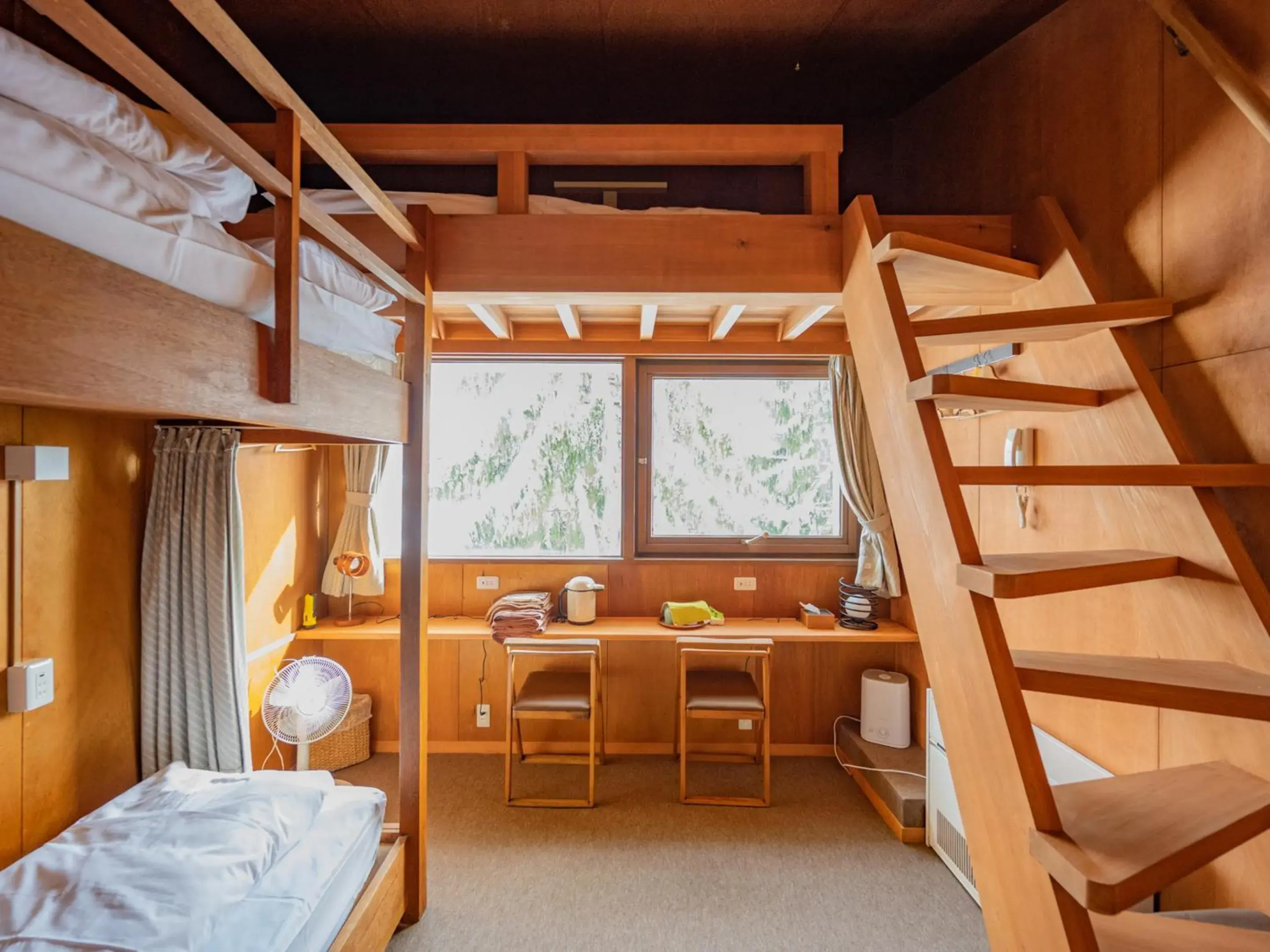 Quadruple Room with Shared Bathroom - single occupancy in Lodge Scole Quadruple Room with Shared Bathroom - single occupancy in Lodge Scole