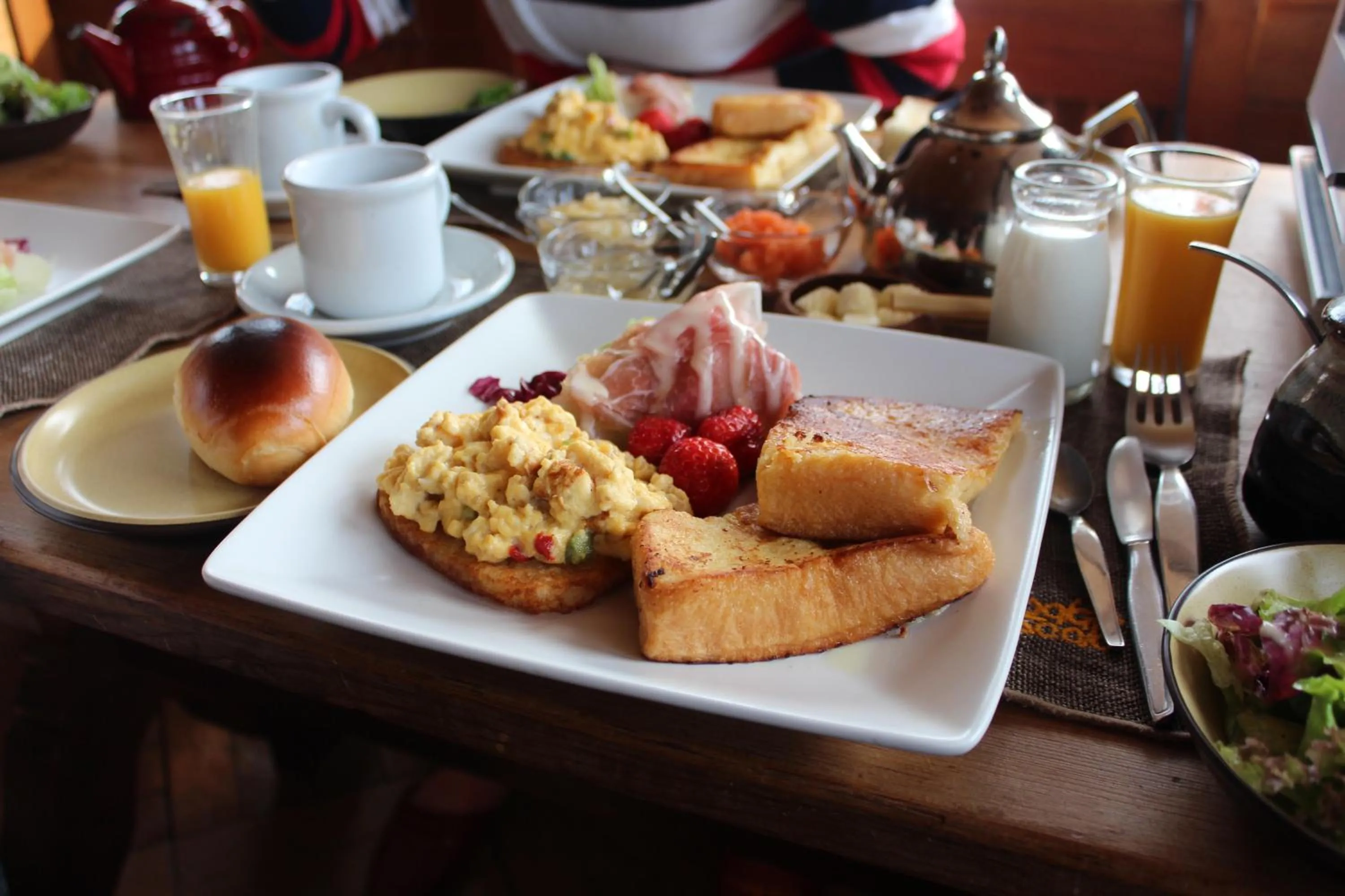 Restaurant/places to eat in Lodge Scole