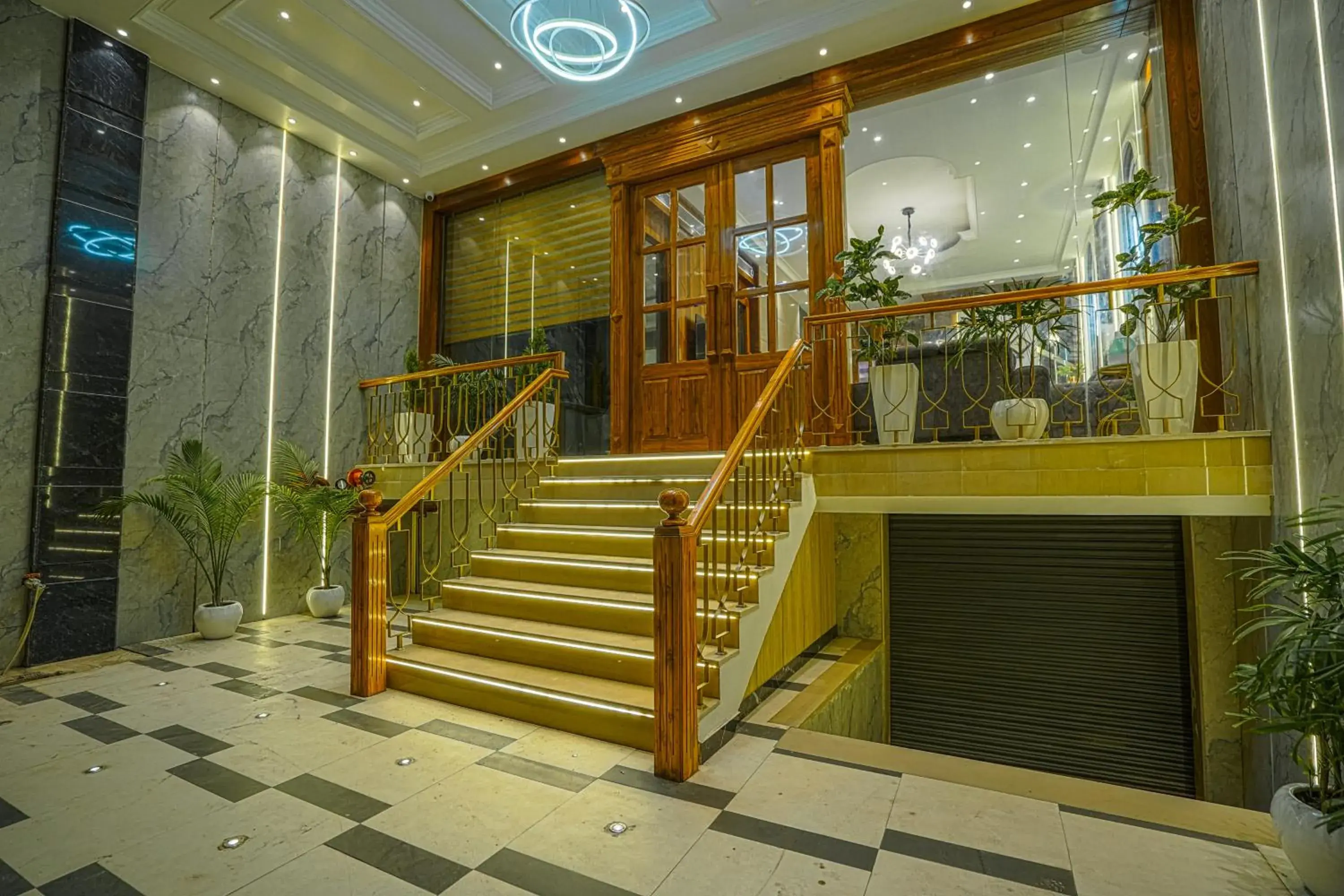 Property building in Hotel Grand Cabbana By Levelup Hotels Property building in Hotel Grand Cabbana By Levelup Hotels