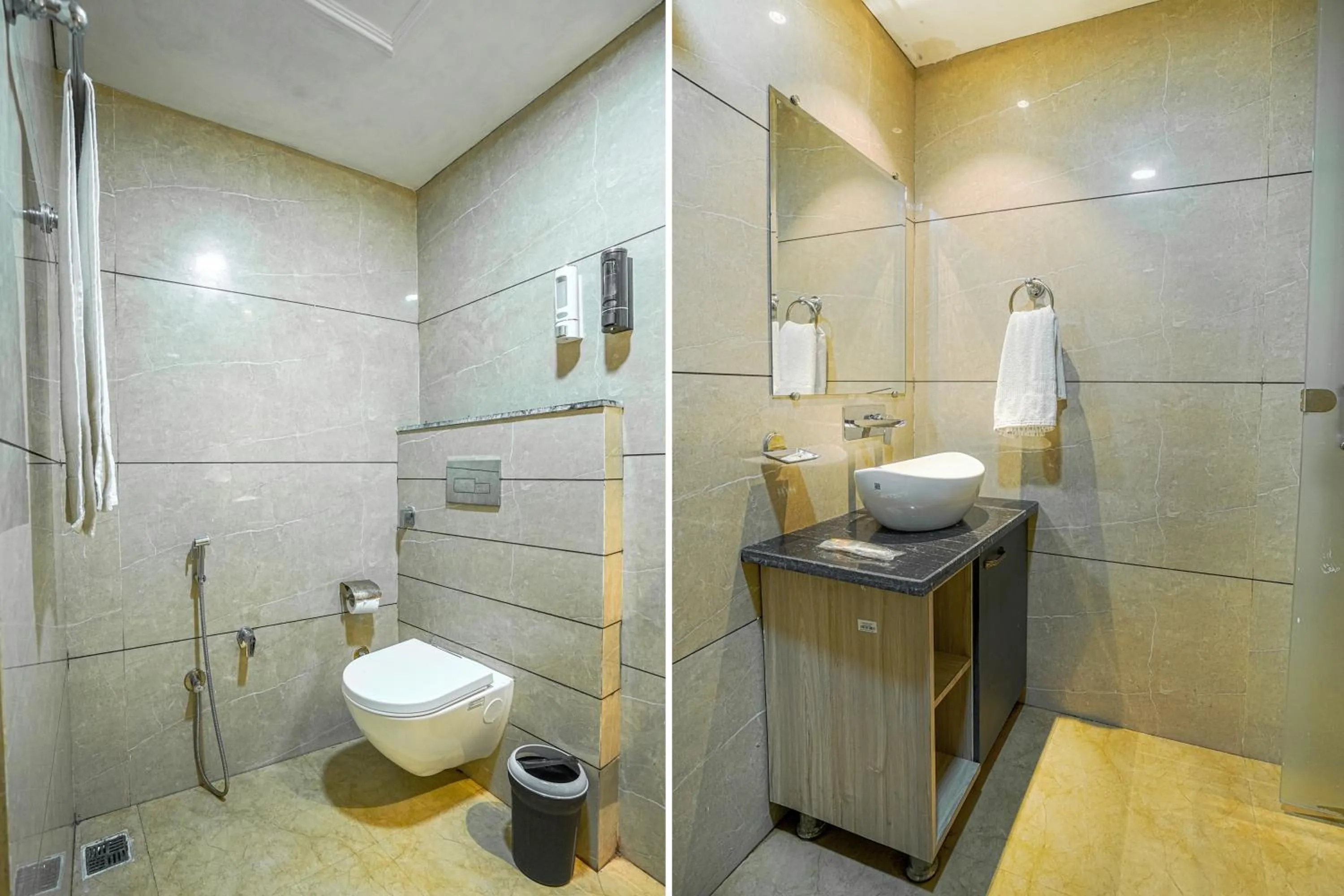 Shower in Hotel Grand Cabbana By Levelup Hotels