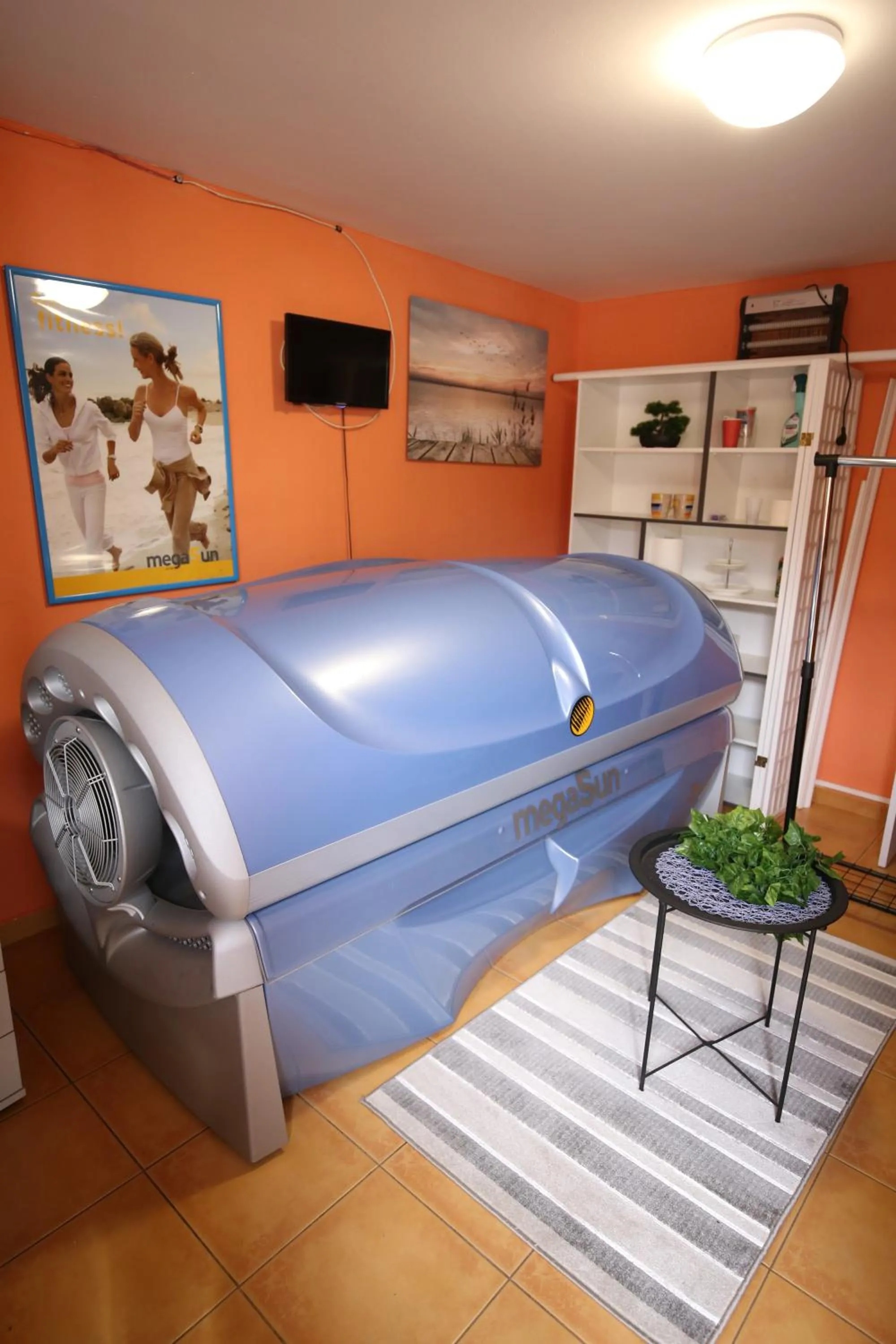 Solarium, Bed in Everlast